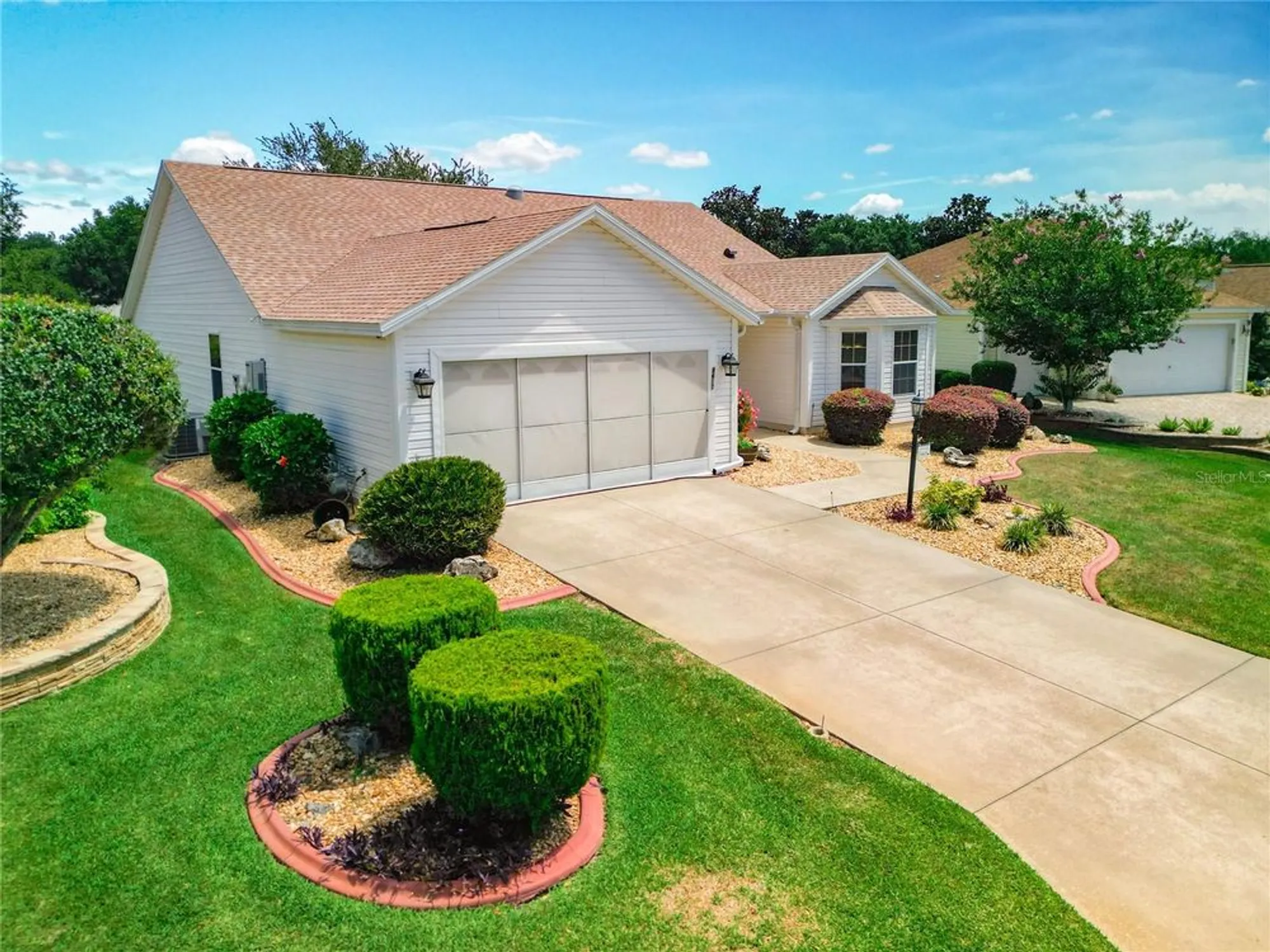 Property Slideshow image 2 of 56 | 8617 se 168th kittredge loop, The Villages, FL, 32162