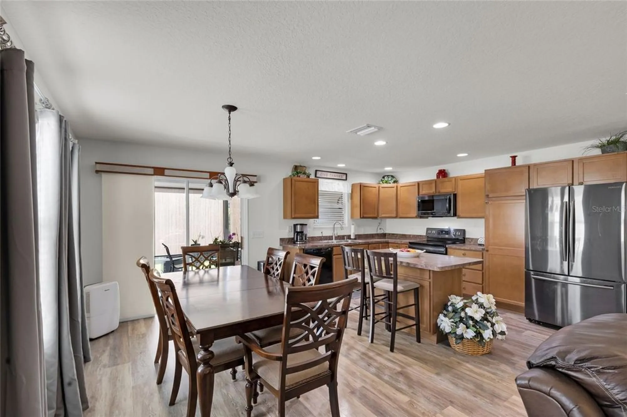 Property Slideshow image 9 of 37 | 3203 islawild way, The Villages, FL, 32163