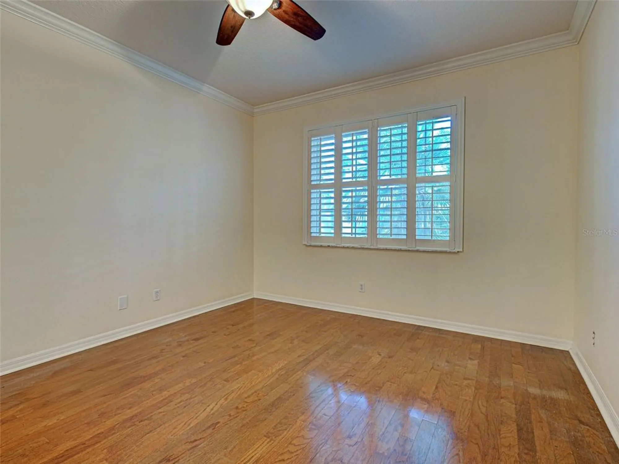 Property Slideshow image 24 of 54 | 912 barclay ct, Venice, FL, 34293