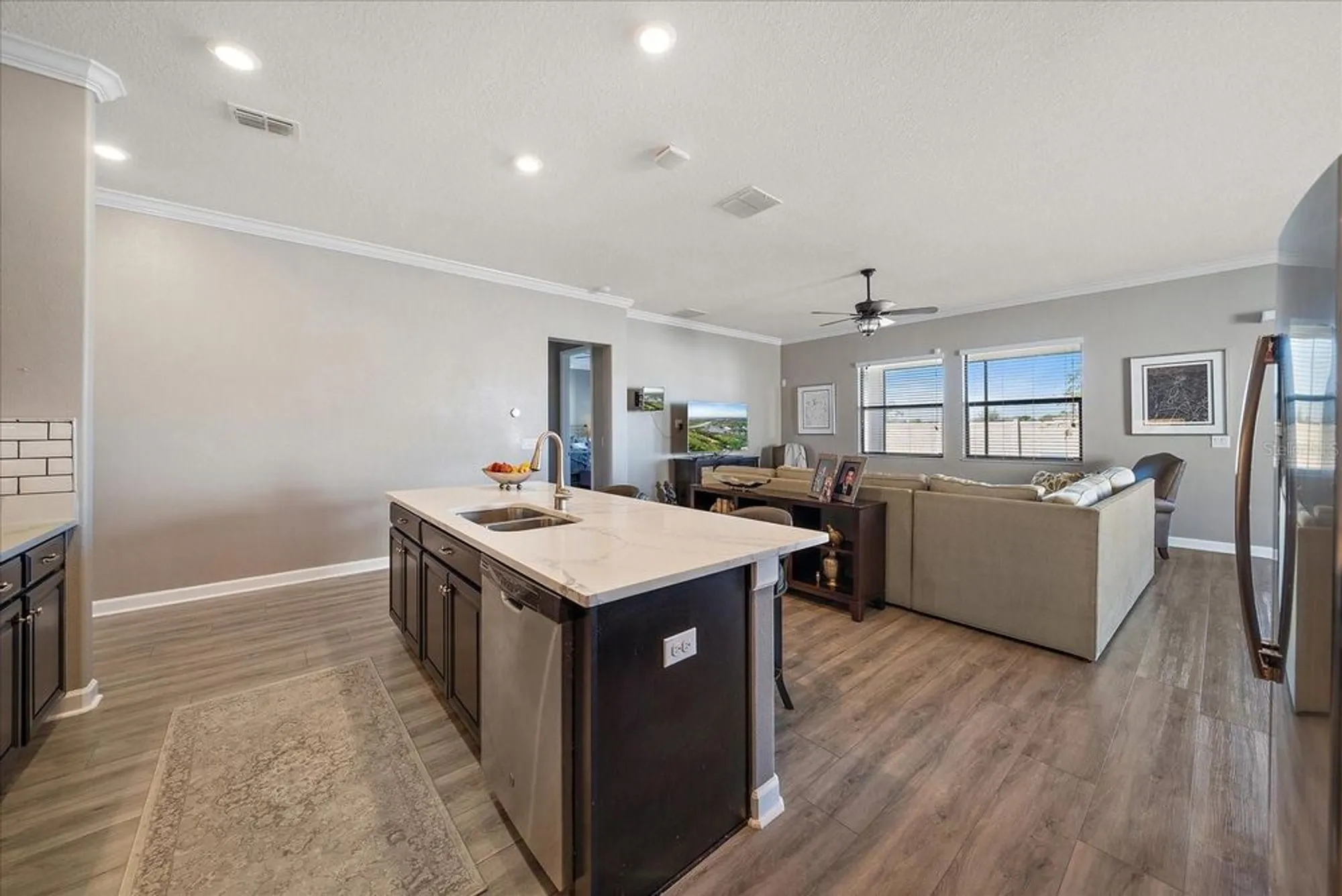 Property Slideshow image 9 of 62 | 16810 scuba crest st, Wimauma, FL, 33598