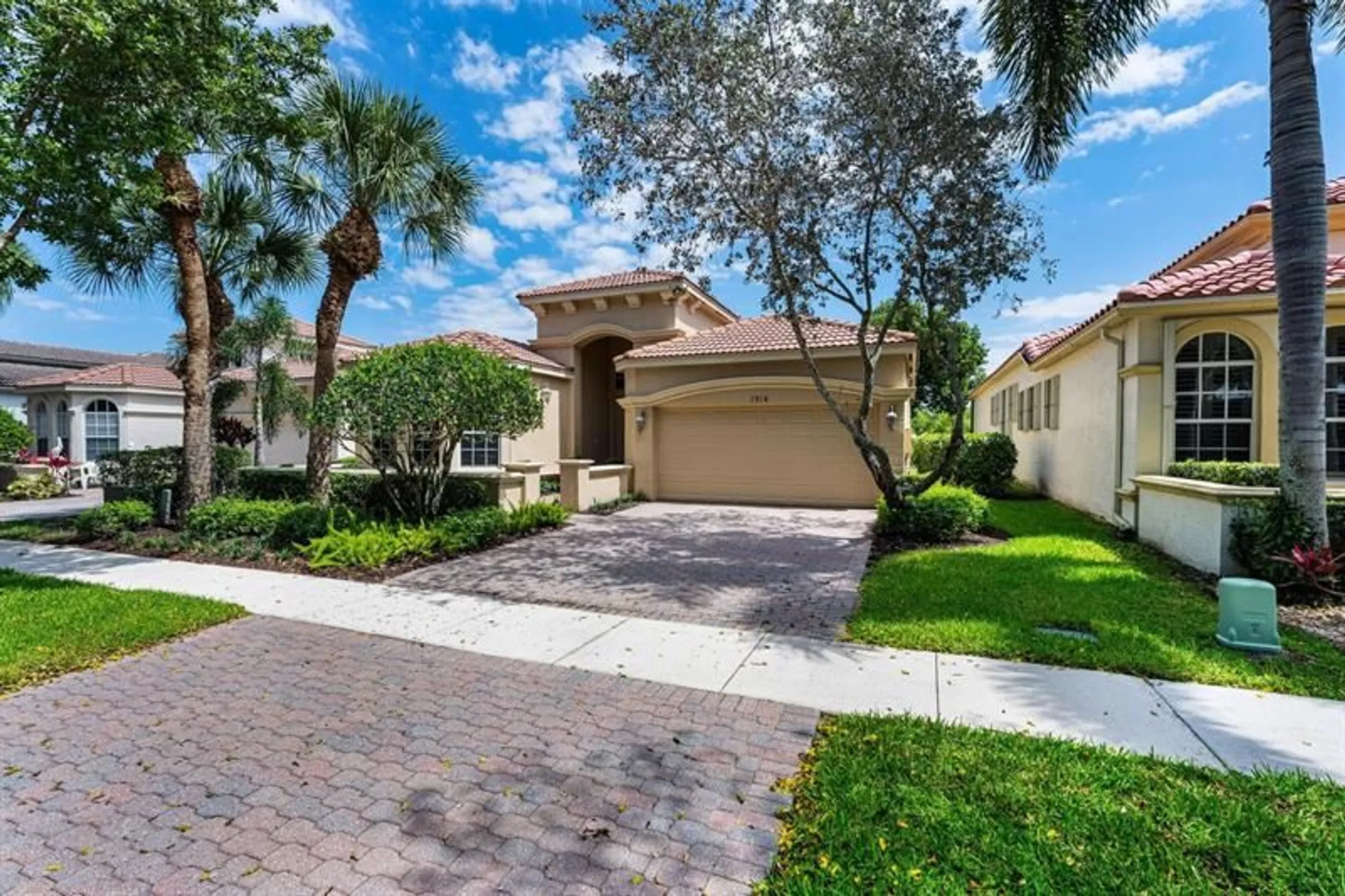 Property Slideshow image 39 of 39 | 1914 via castello, Wellington, FL, 33411