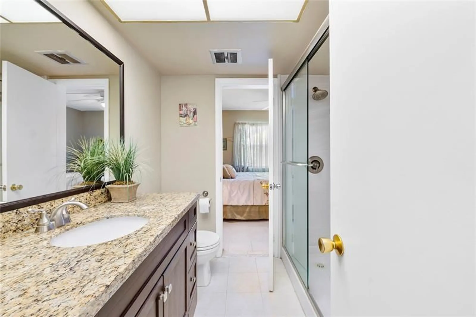 Property Slideshow image 18 of 43 | 2501 w golf blvd 229, Pompano Beach, FL, 33064