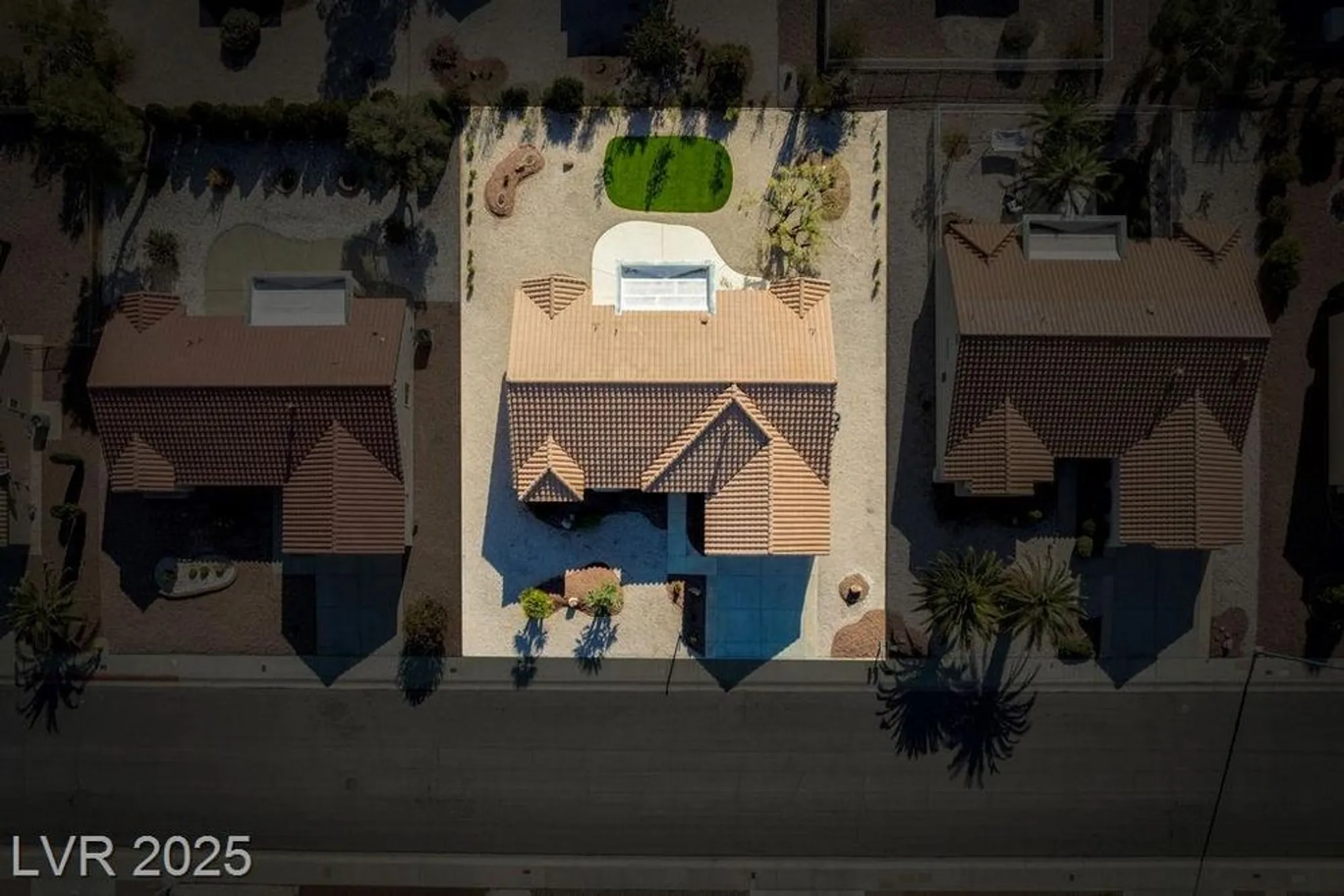 Property Slideshow image 24 of 31 | 8513 festival dr, Las Vegas, NV, 89134