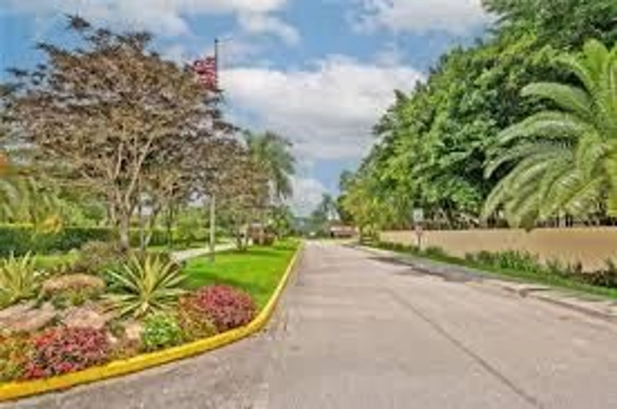 Property Slideshow image 14 of 30 | 9301 lime bay blvd 204, Tamarac, FL, 33321