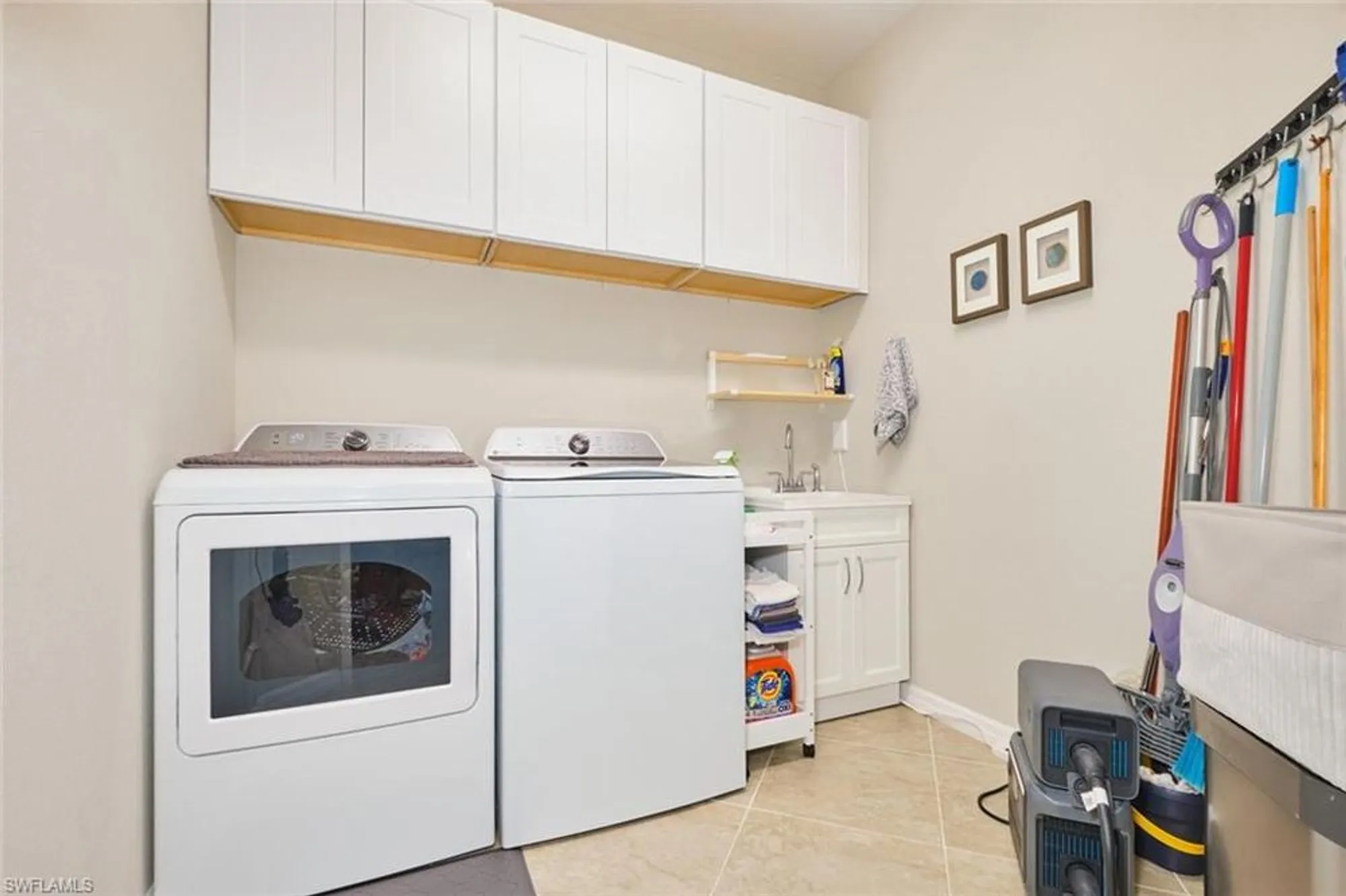Property Slideshow image 8 of 50 | 10517 casella way apt 201, Fort Myers, FL, 33913