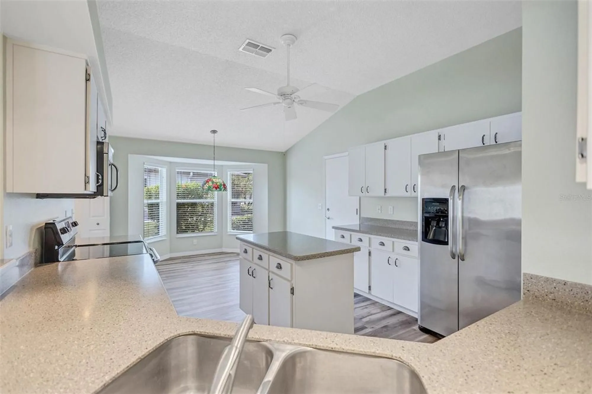 Property Slideshow image 12 of 48 | 811 staffordshire ln 32, Sun City Center, FL, 33573