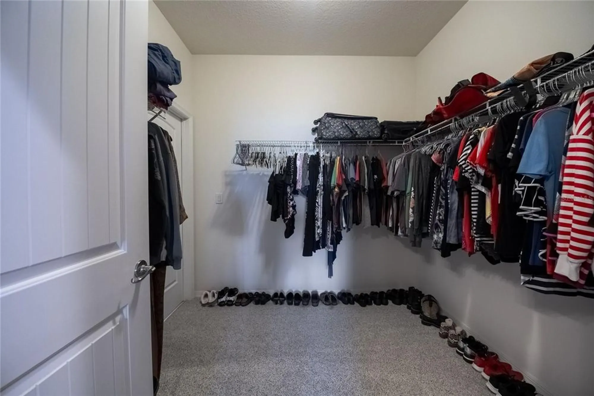 Property Slideshow image 12 of 52 | 2667 canyon crest dr, Lakeland, FL, 33811