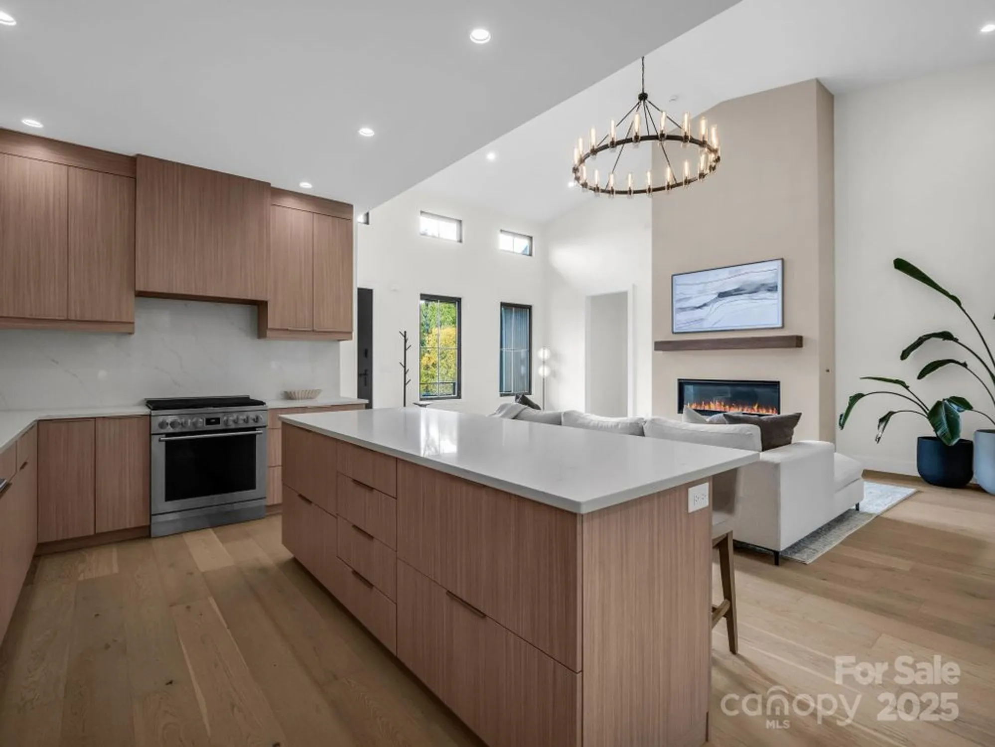 Property Slideshow image 18 of 48 | 123 millbrae loop, Hendersonville, NC, 28791