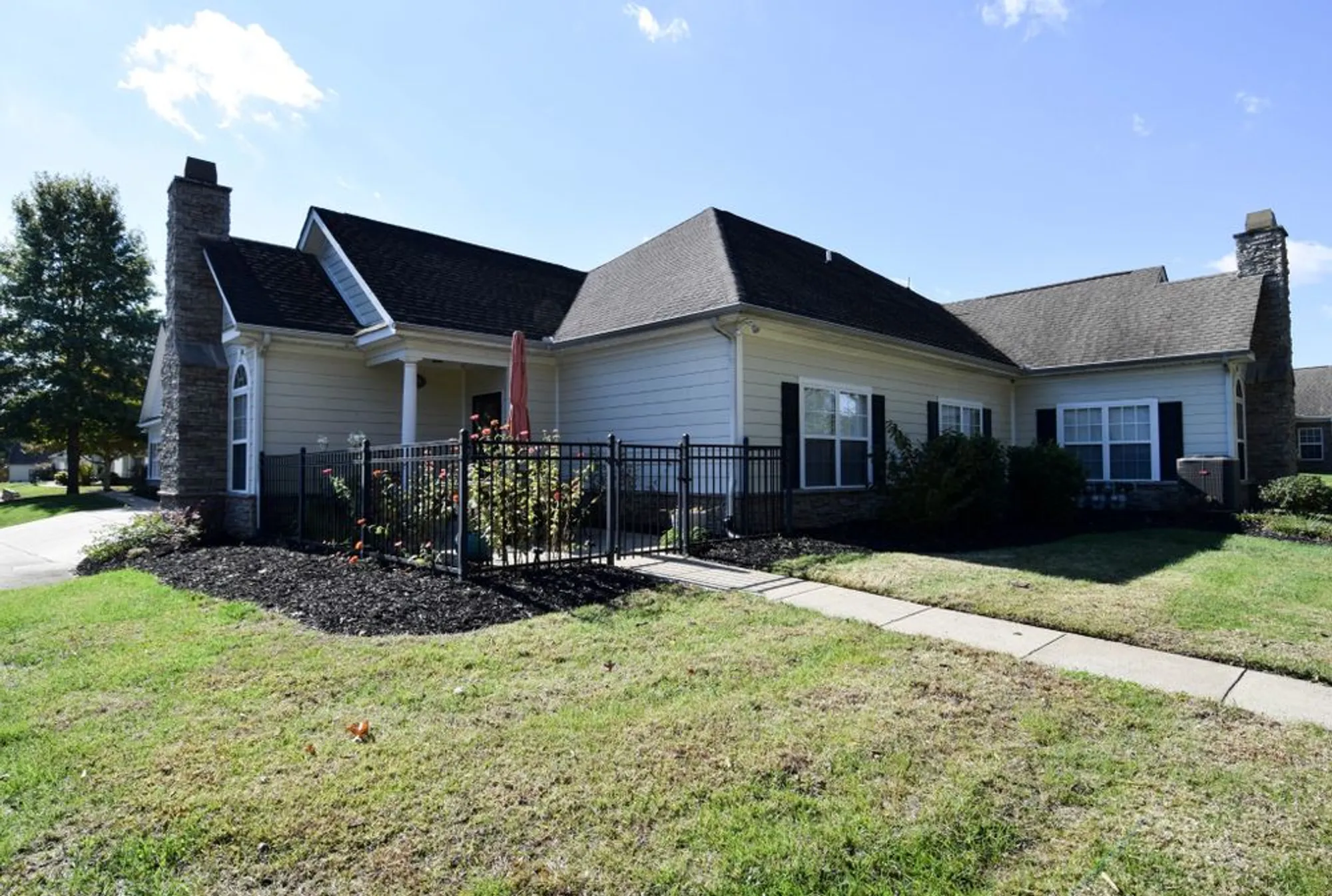 Property Slideshow image 10 of 55 | 825 browns ln, Gallatin, TN, 37066