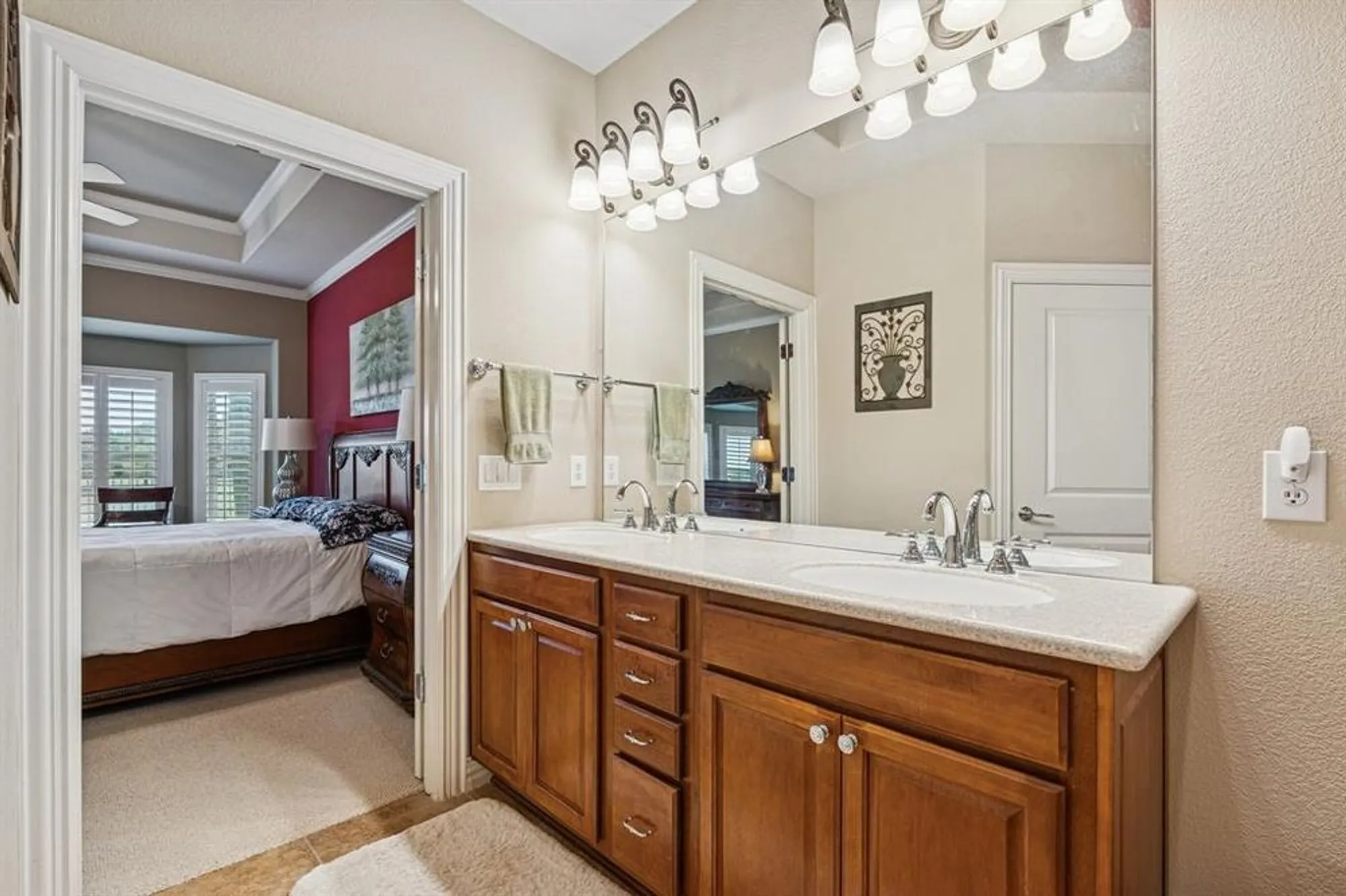 Property Slideshow image 16 of 32 | 7313 reflection bay dr, Frisco, TX, 75036