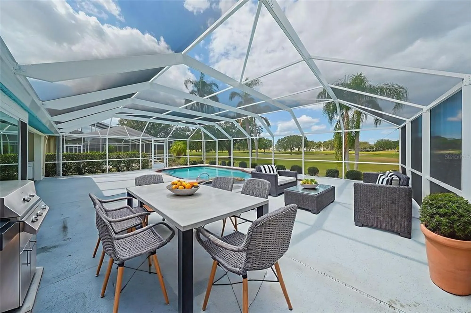 Property Slideshow image 30 of 42 | 352 caloosa palms ct, Sun City Center, FL, 33573