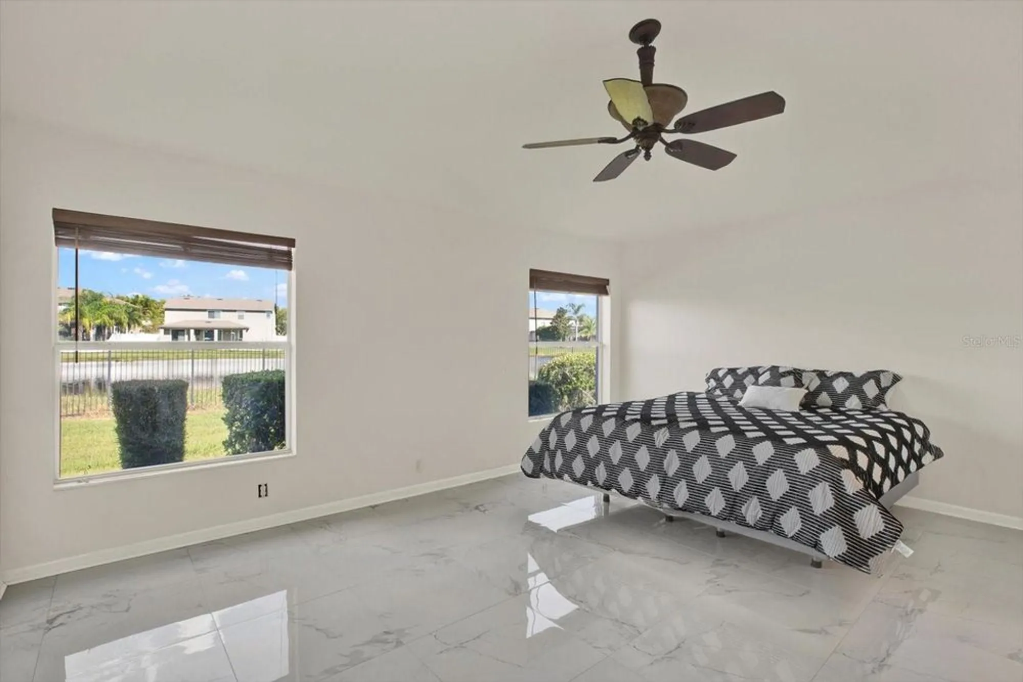Property Slideshow image 17 of 49 | 1851 arbor knoll loop, Trinity, FL, 34655