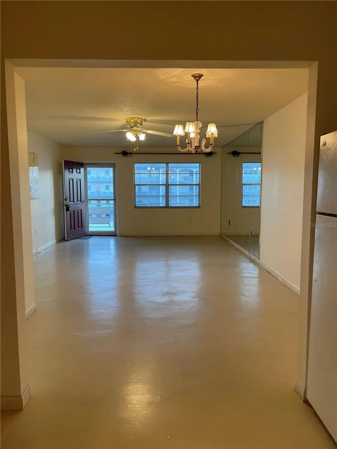 Property Slideshow image 2 of 8 | 3010 59th st 306, Gulfport, FL, 33707