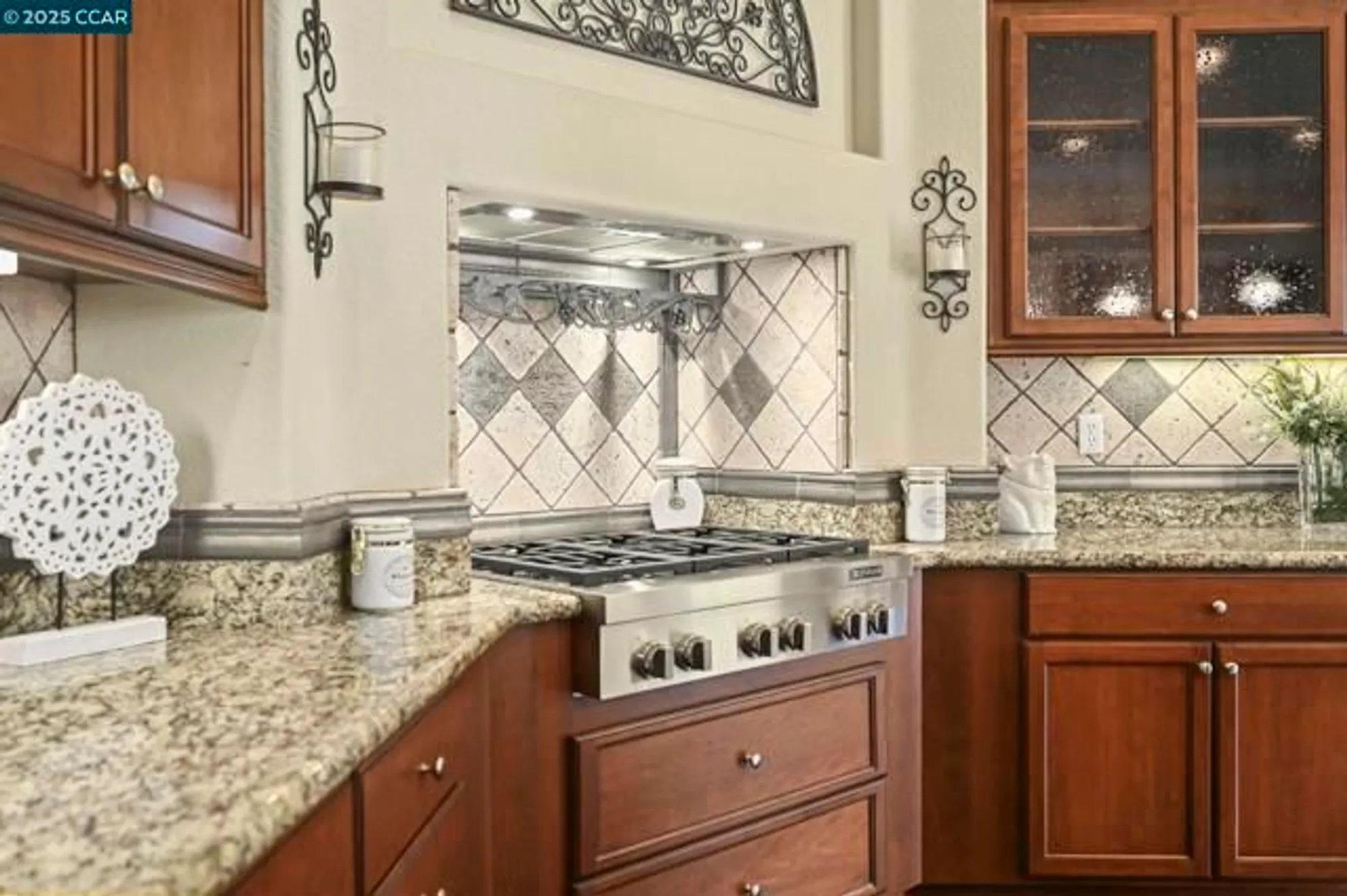 Property Slideshow image 18 of 60 | 1151 saint julien st, Brentwood, CA, 94513
