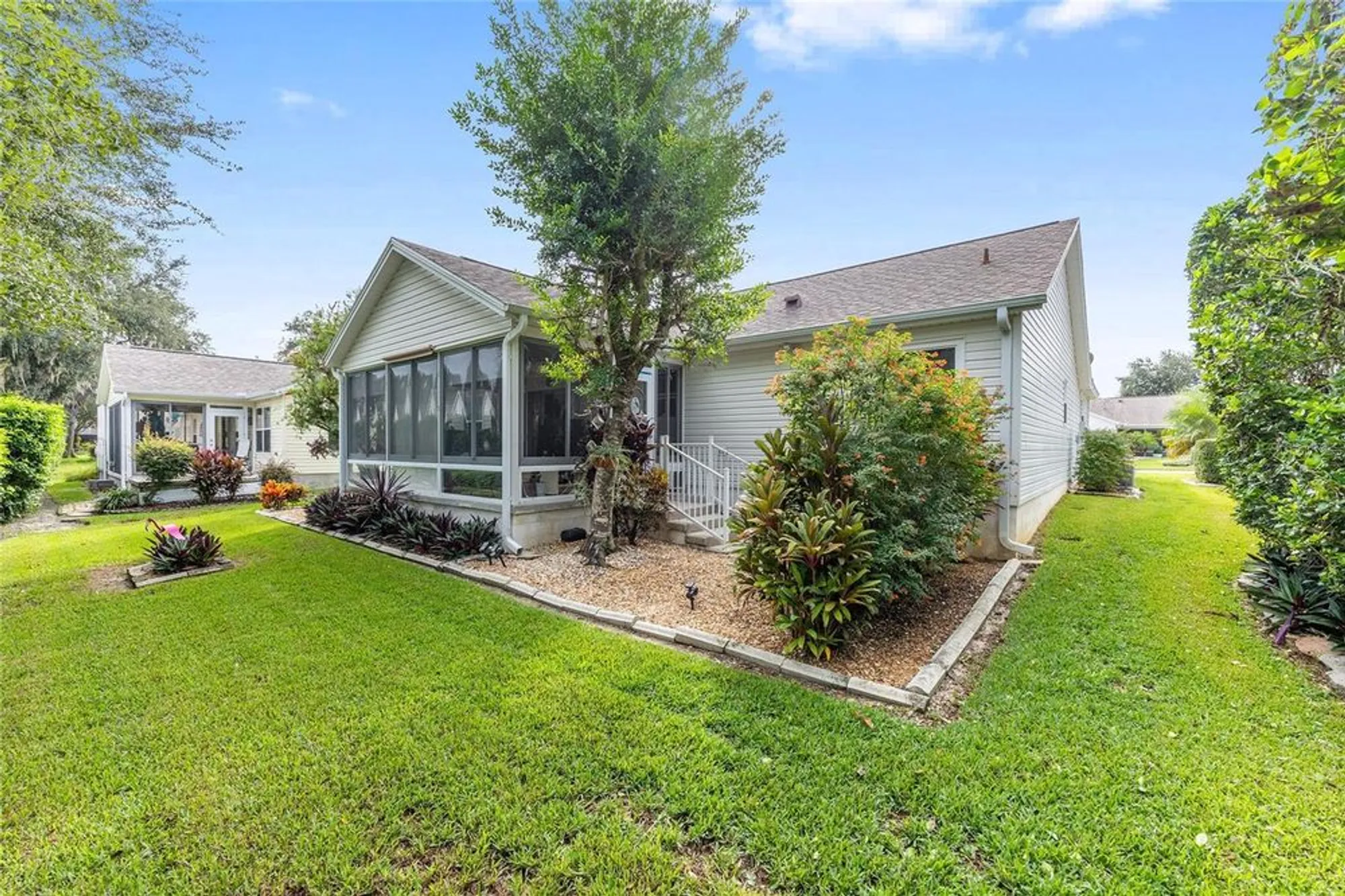 Property Slideshow image 32 of 39 | 16838 se 93rd cuthbert cir, The Villages, FL, 32162