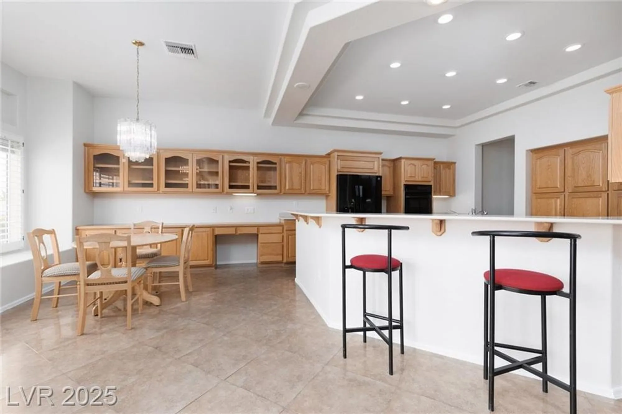 Property Slideshow image 14 of 67 | 2624 spalding dr, Las Vegas, NV, 89134
