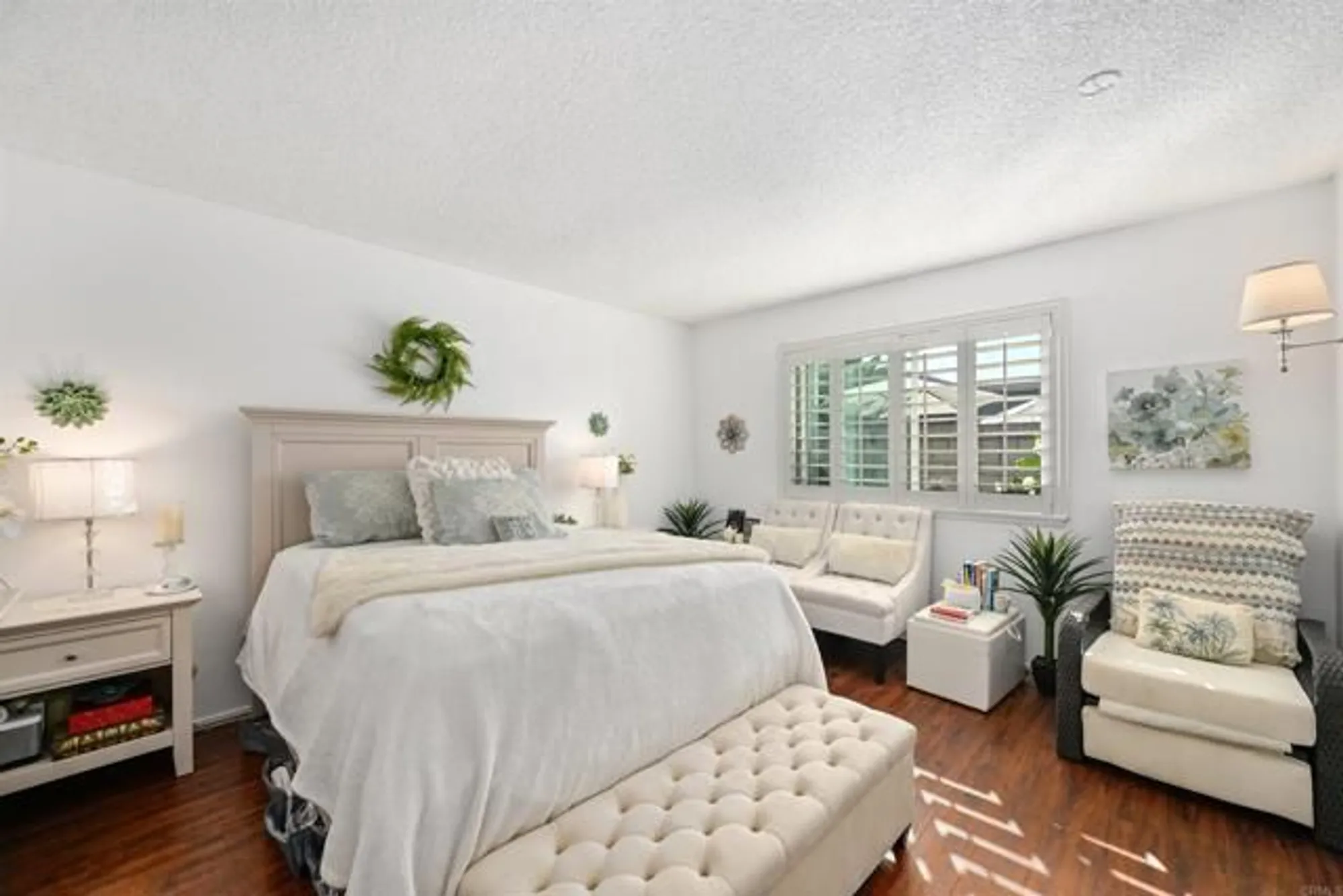 Property Slideshow image 14 of 29 | 3594 pear blossom dr, Oceanside, CA, 92057