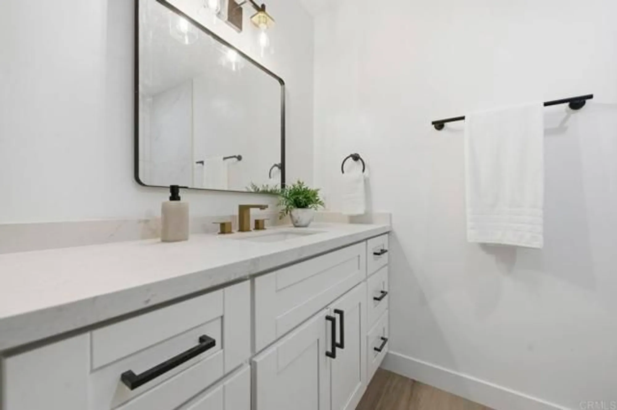 Property Slideshow image 25 of 55 | 18023 avenida alozdra, San Diego, CA, 92128