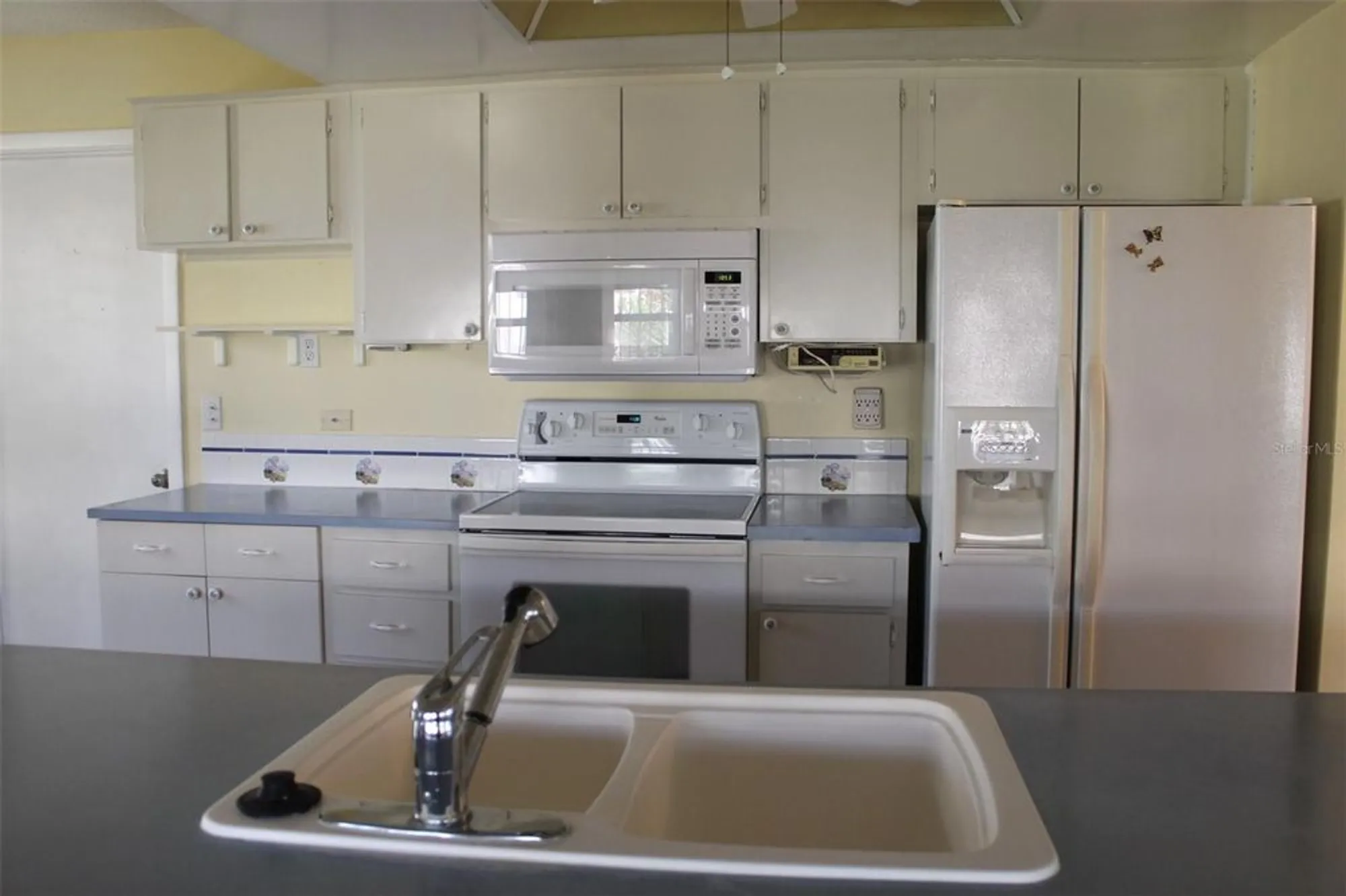 Property Slideshow image 2 of 25 | 4251 100th ave, Pinellas Park, FL, 33782