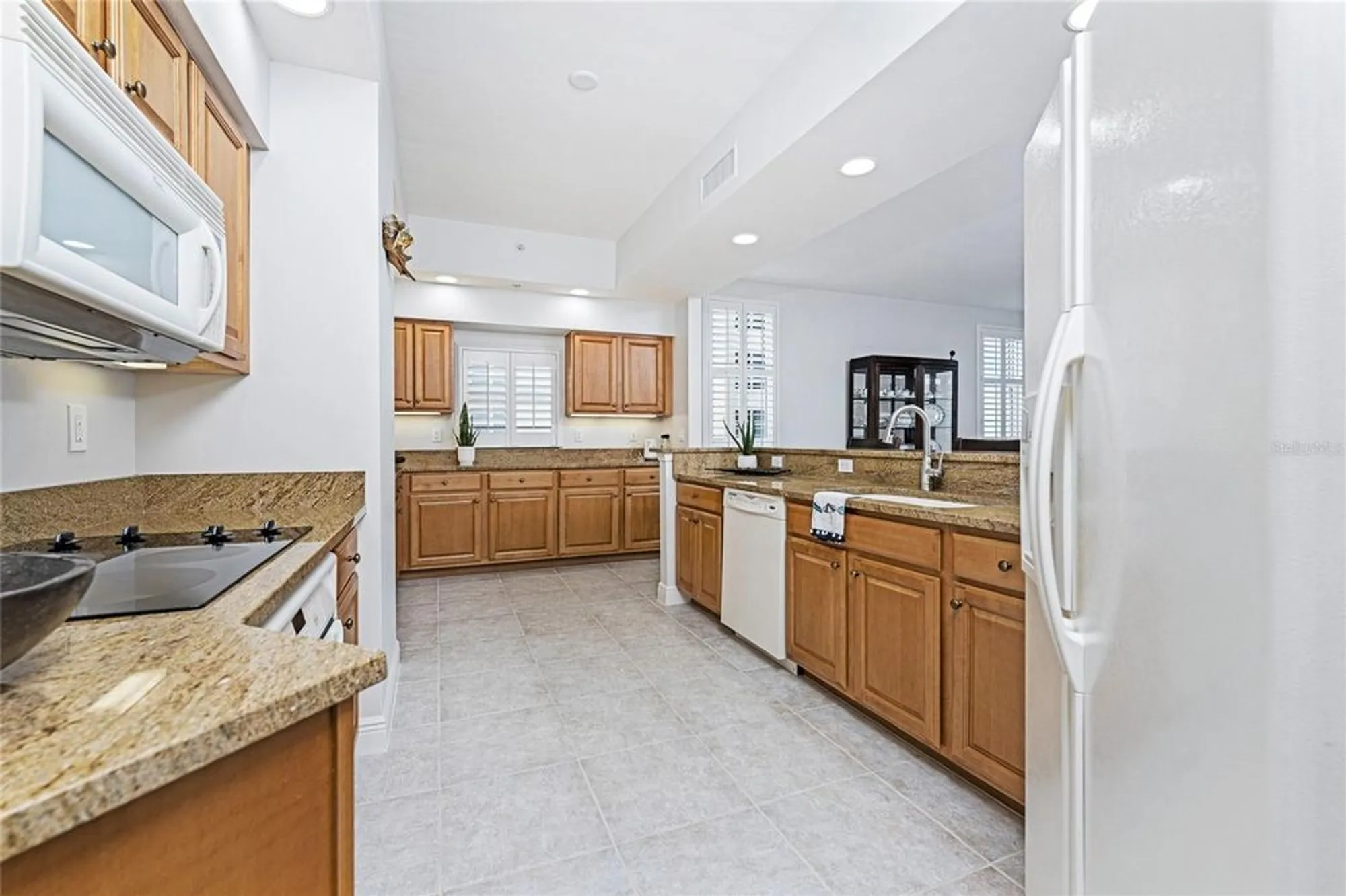 Property Slideshow image 13 of 61 | 3329 sunset key cir unit 301, Punta Gorda, FL, 33955
