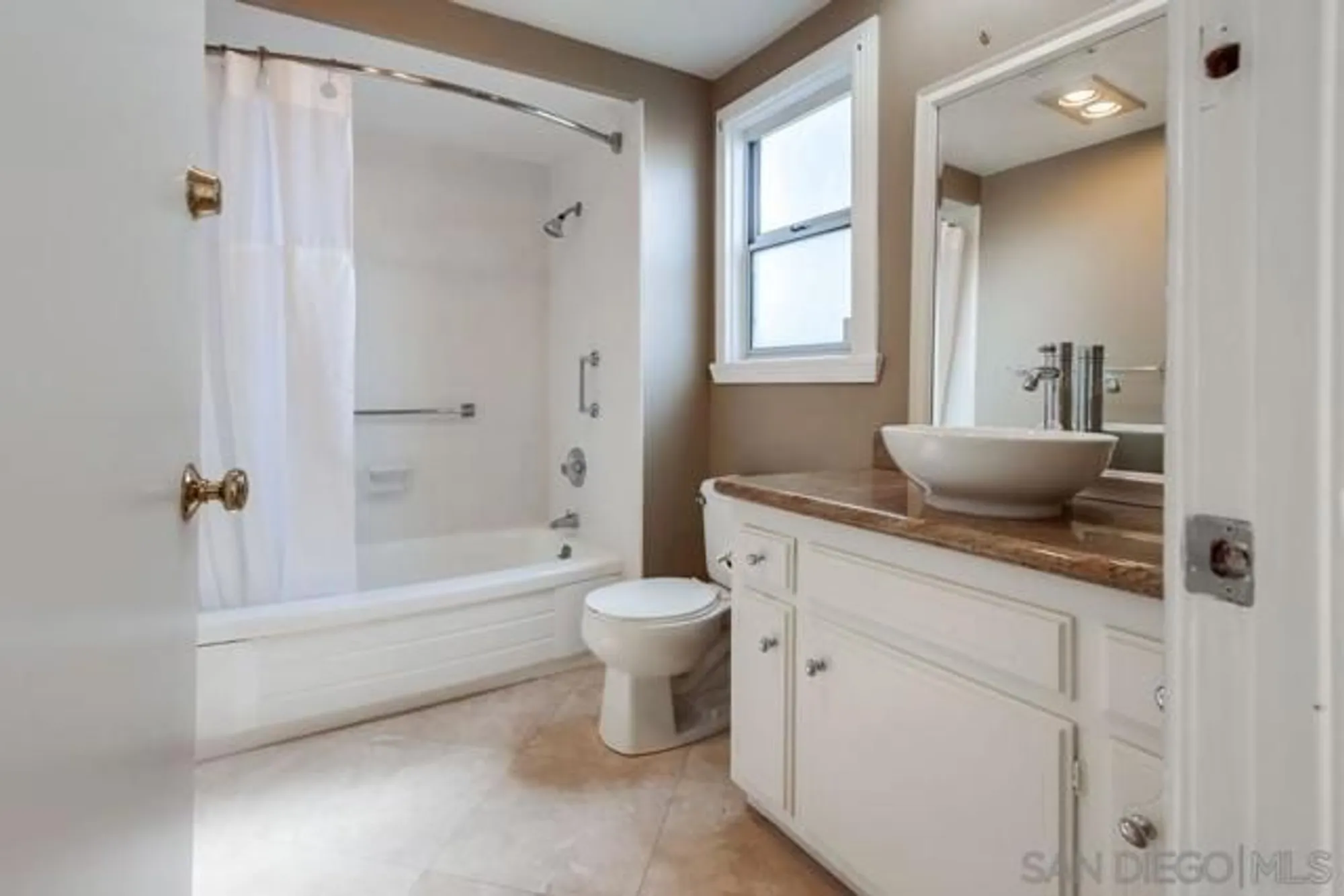 Property Slideshow image 39 of 54 | 3621 vista campana s unit 92, Oceanside, CA, 92057