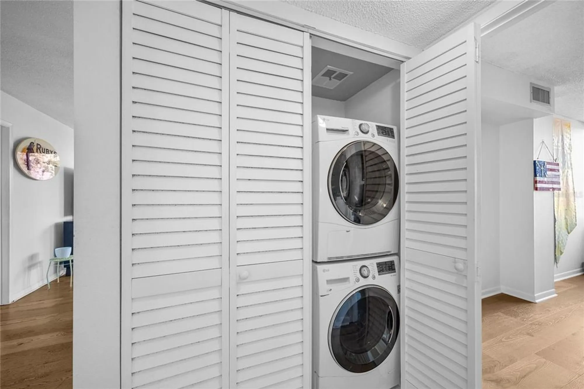 Property Slideshow image 28 of 42 | 6269 palma del mar blvd s apt 408, St Petersburg, FL, 33715