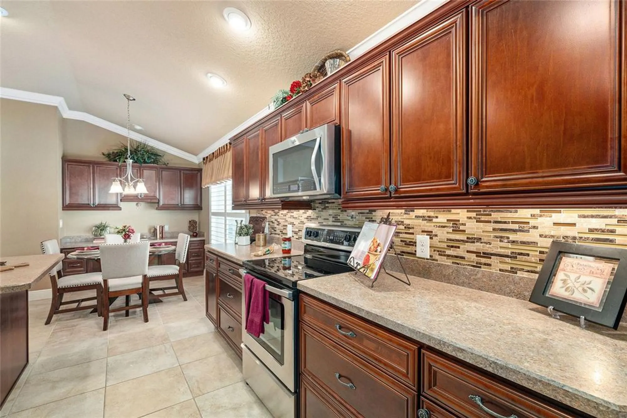 Property Slideshow image 17 of 39 | 2544 ashville ave, The Villages, FL, 32162