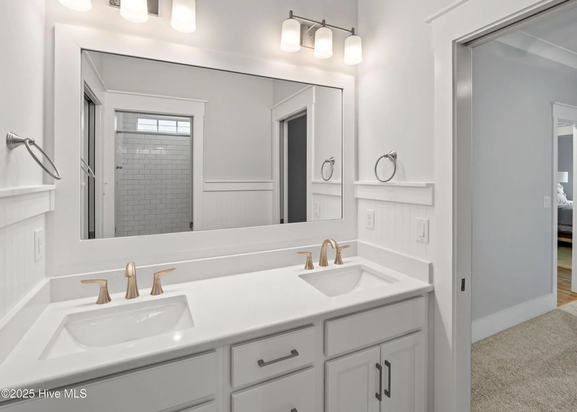 Property Slideshow image 35 of 53 | 6017 calvada cir, Leland, NC, 28451