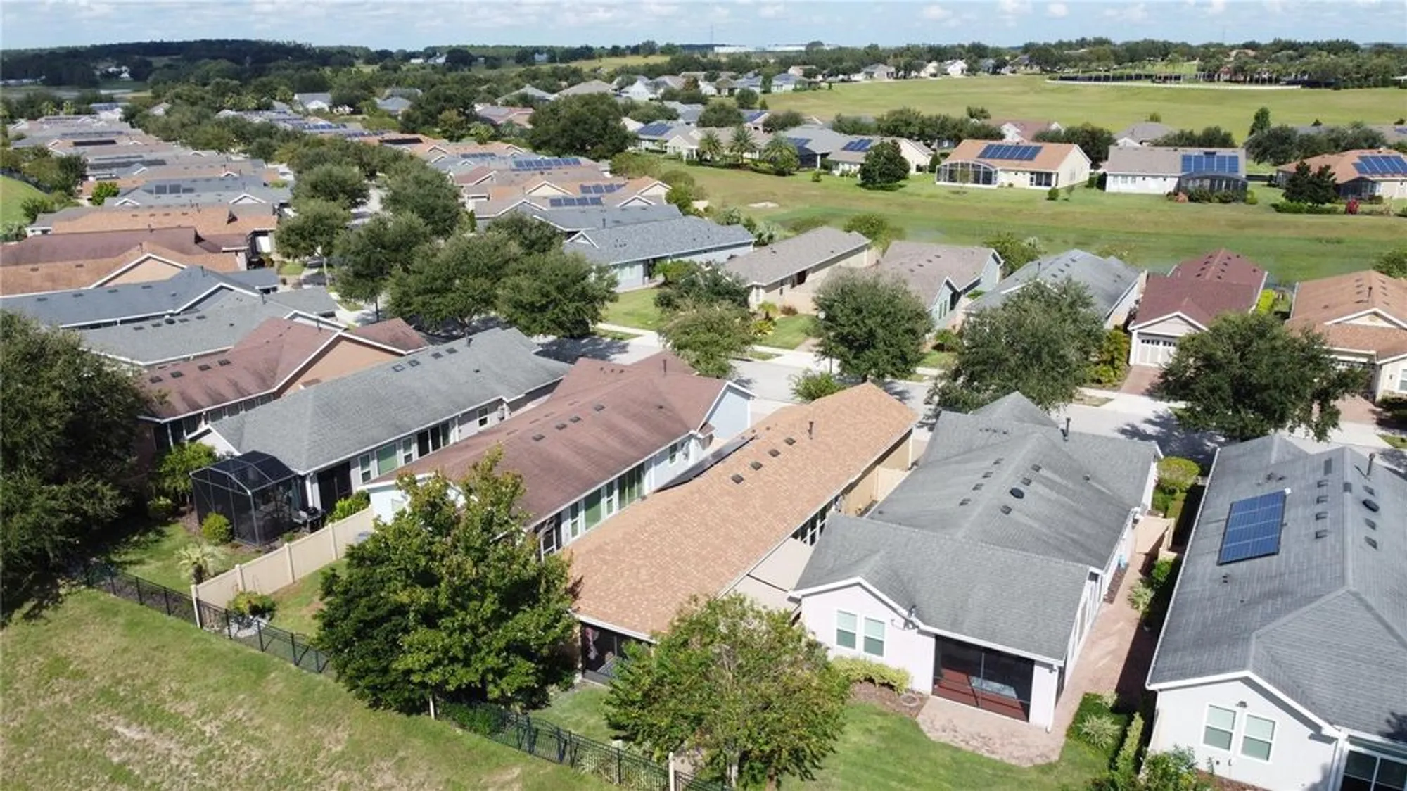 Property Slideshow image 49 of 73 | 126 bayou bend rd, Groveland, FL, 34736