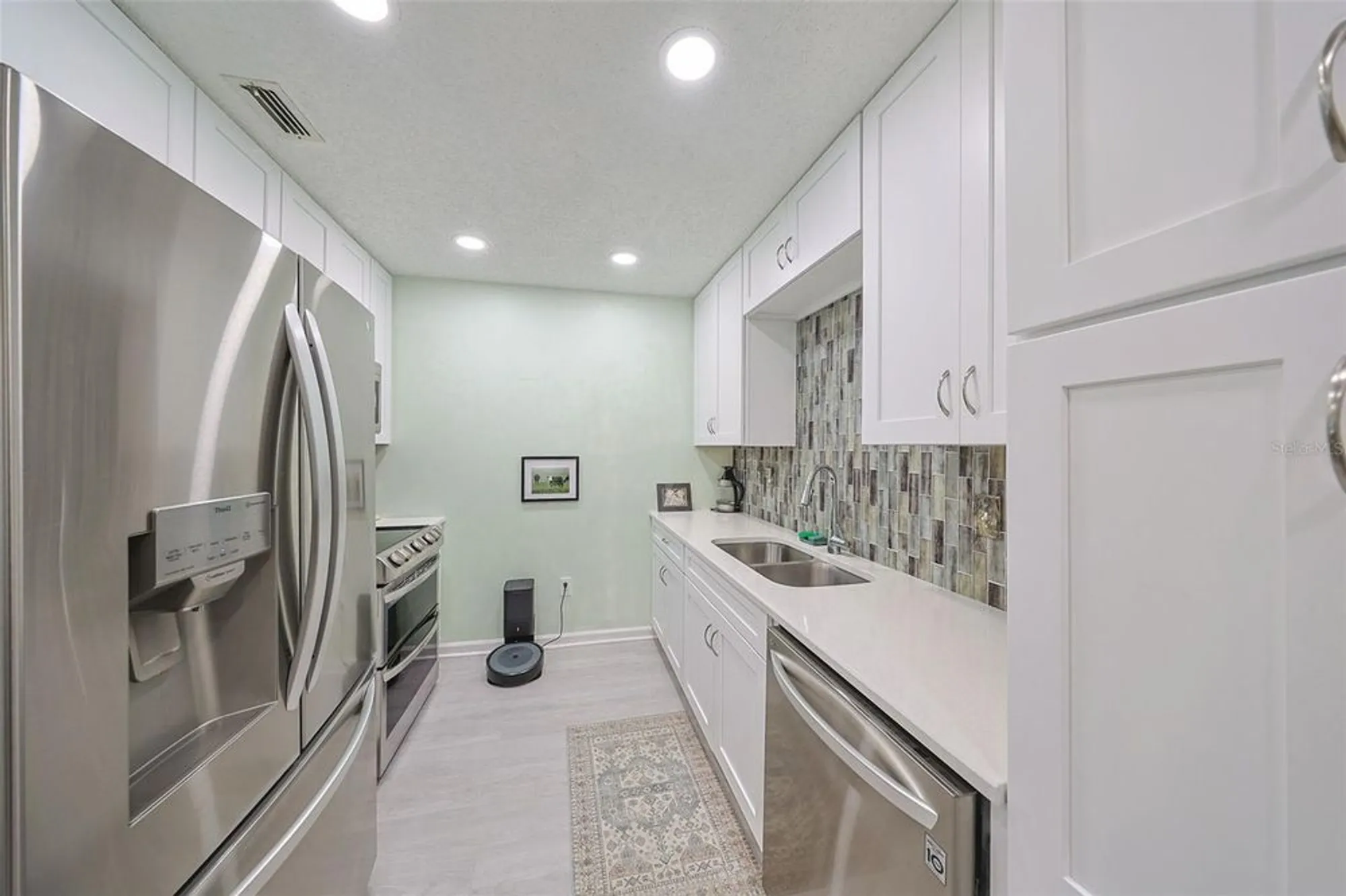 Property Slideshow image 10 of 85 | 1902 dandridge st 24, Sun City Center, FL, 33573