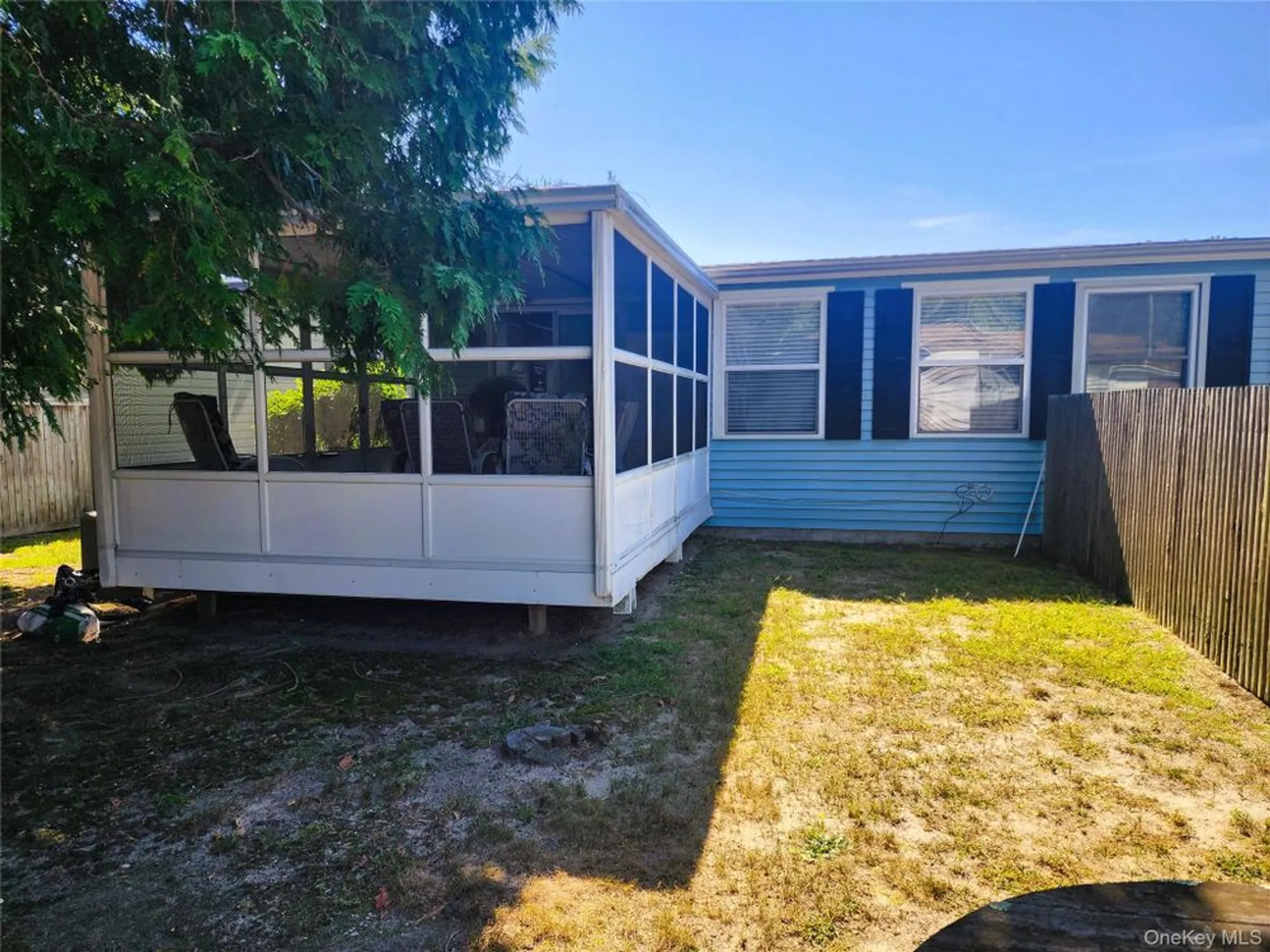 Property Slideshow image 18 of 29 | 38b village cir s, Manorville, NY, 11949