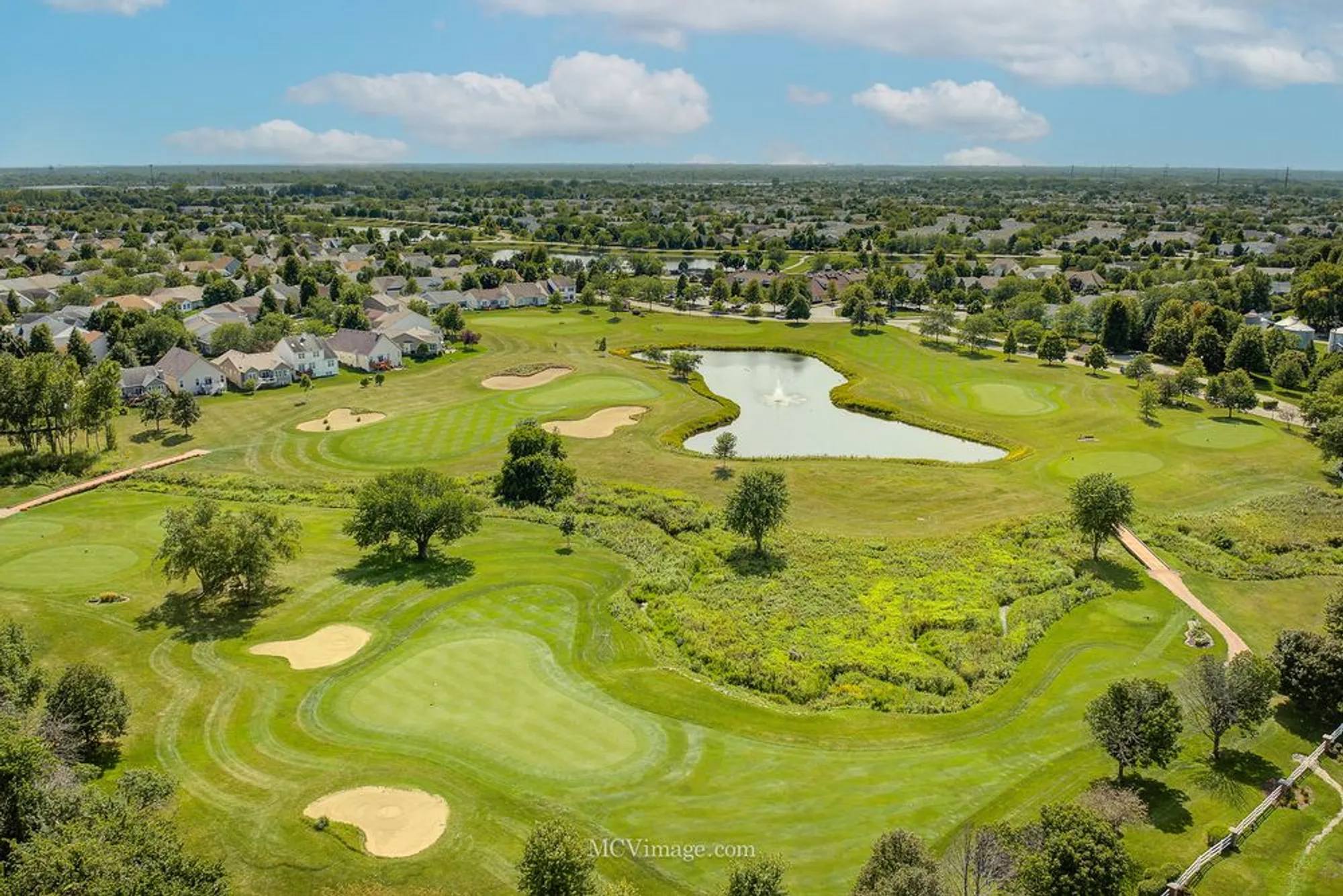 Property Slideshow image 31 of 34 | 21525 lake saint clair dr, Crest Hill, IL, 60403