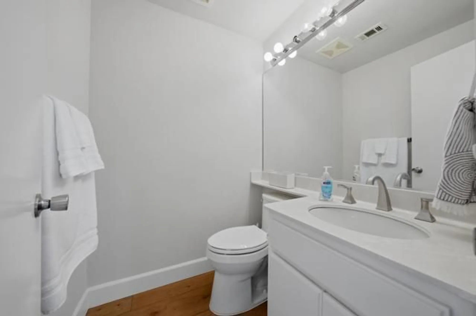 Property Slideshow image 18 of 36 | 55297 tanglewood, La Quinta, CA, 92253