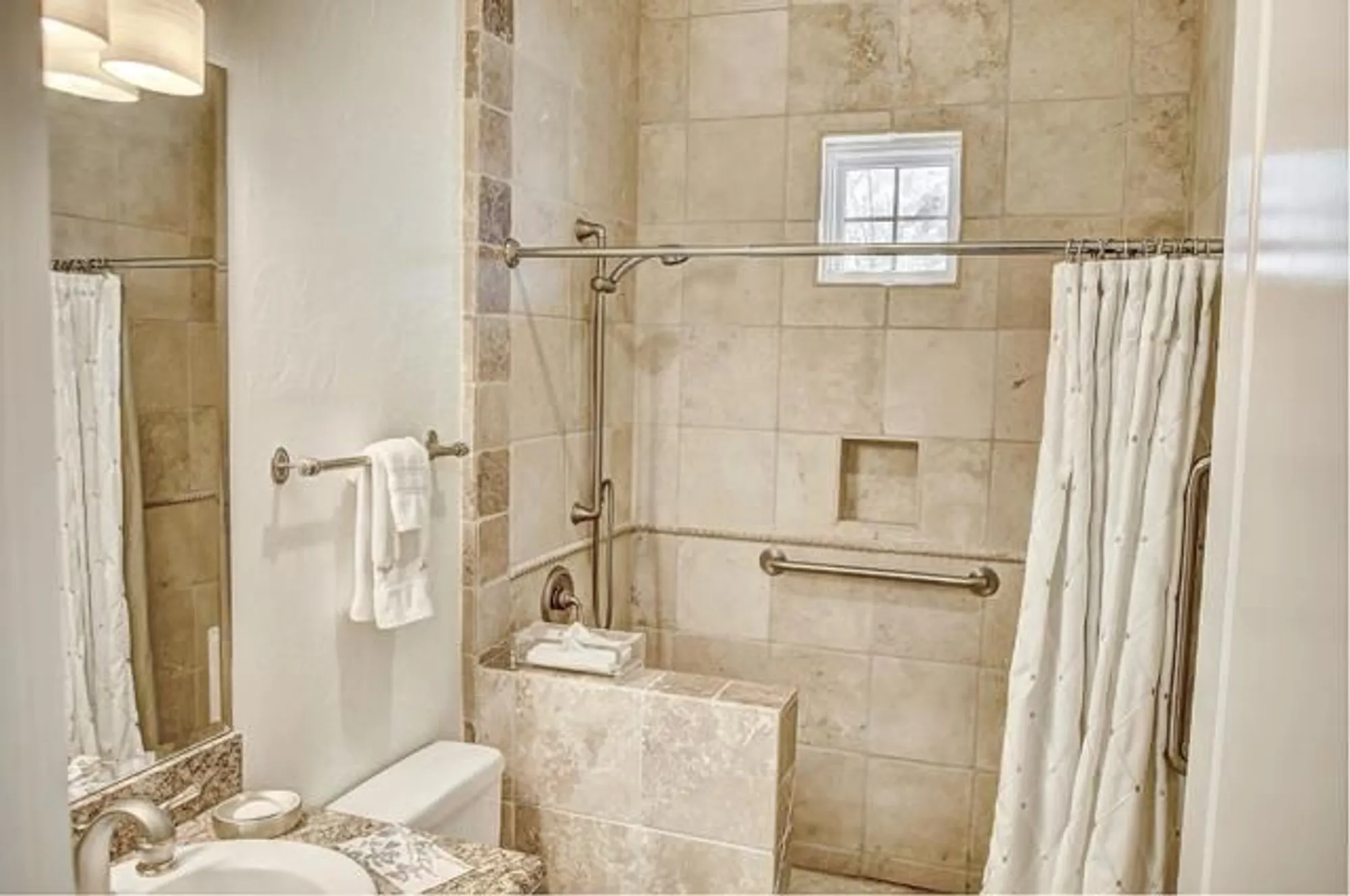 Property Slideshow image 28 of 61 | 308 piazza roma, Palm Desert, CA, 92260