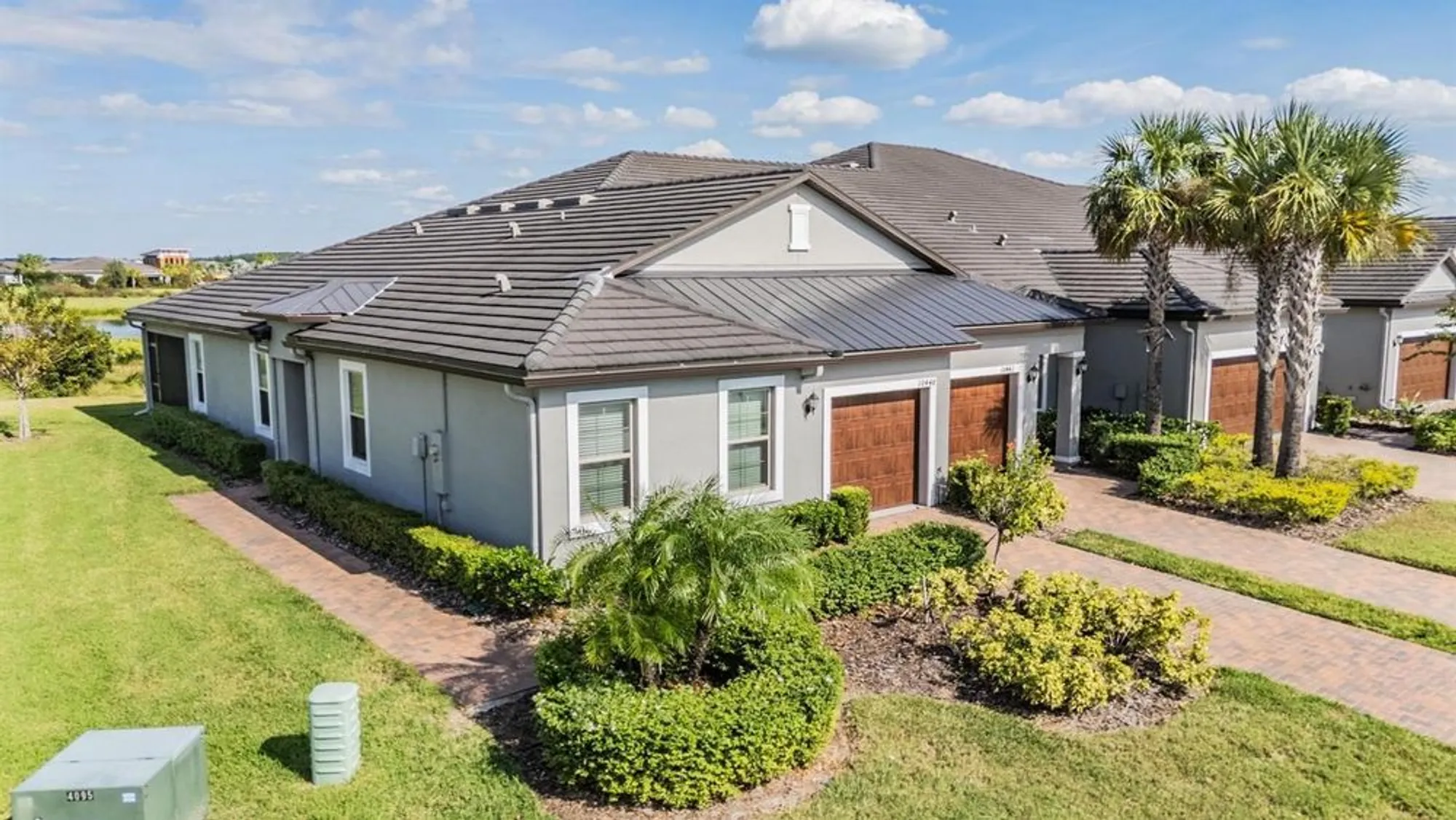 Property Slideshow image 1 of 100 | 10448 echo dock loop, San Antonio, FL, 33576