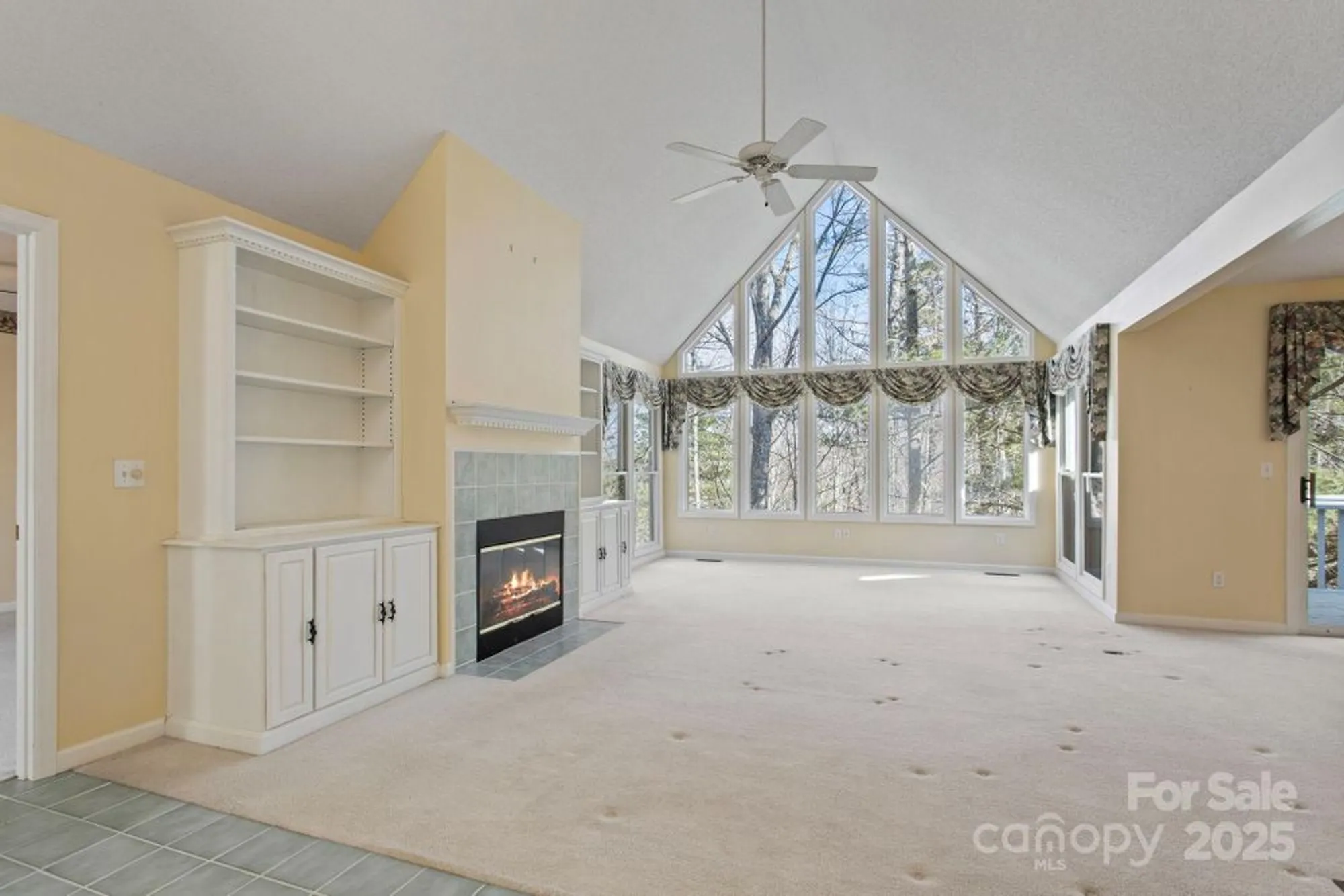 Property Slideshow image 4 of 42 | 514 cobblestone ln 45, Flat Rock, NC, 28731