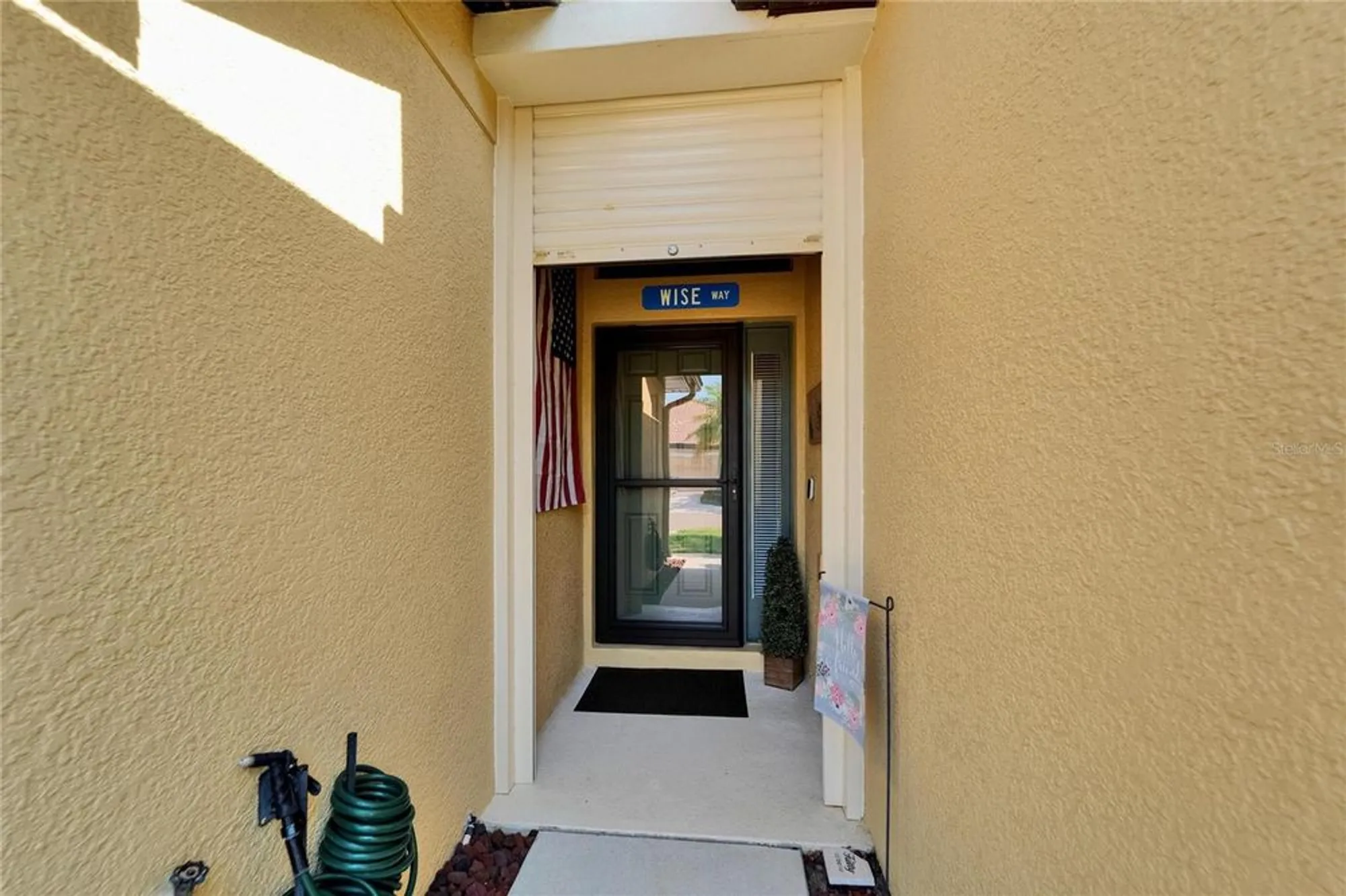 Property Slideshow image 11 of 93 | 5646 sunset falls dr, Apollo Beach, FL, 33572