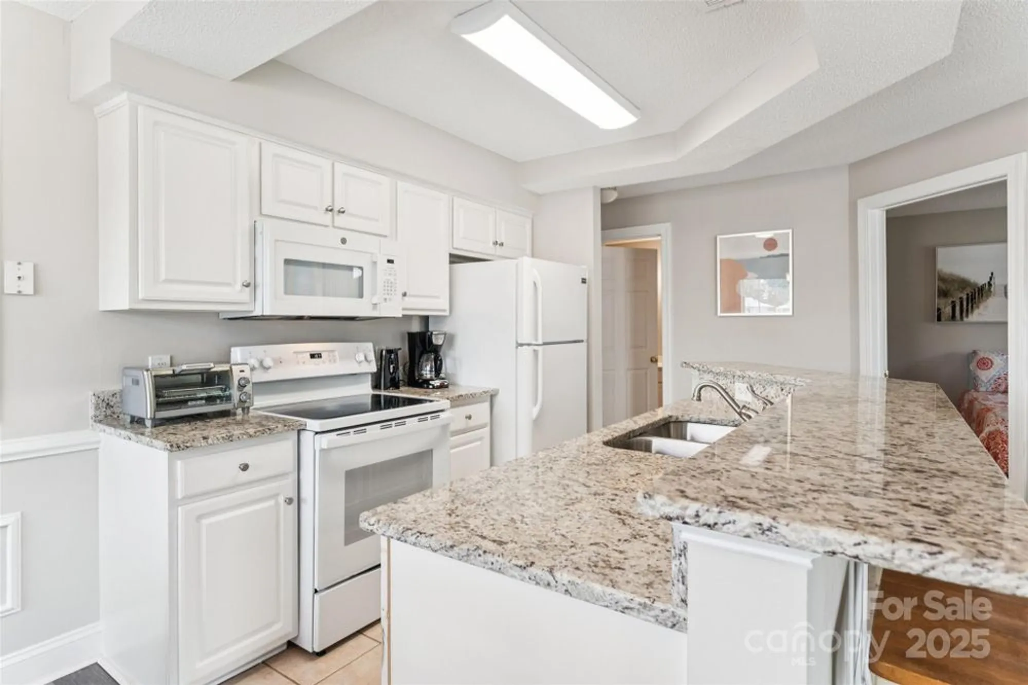 Property Slideshow image 6 of 15 | 330 s middleton dr 1709, Calabash, NC, 28467