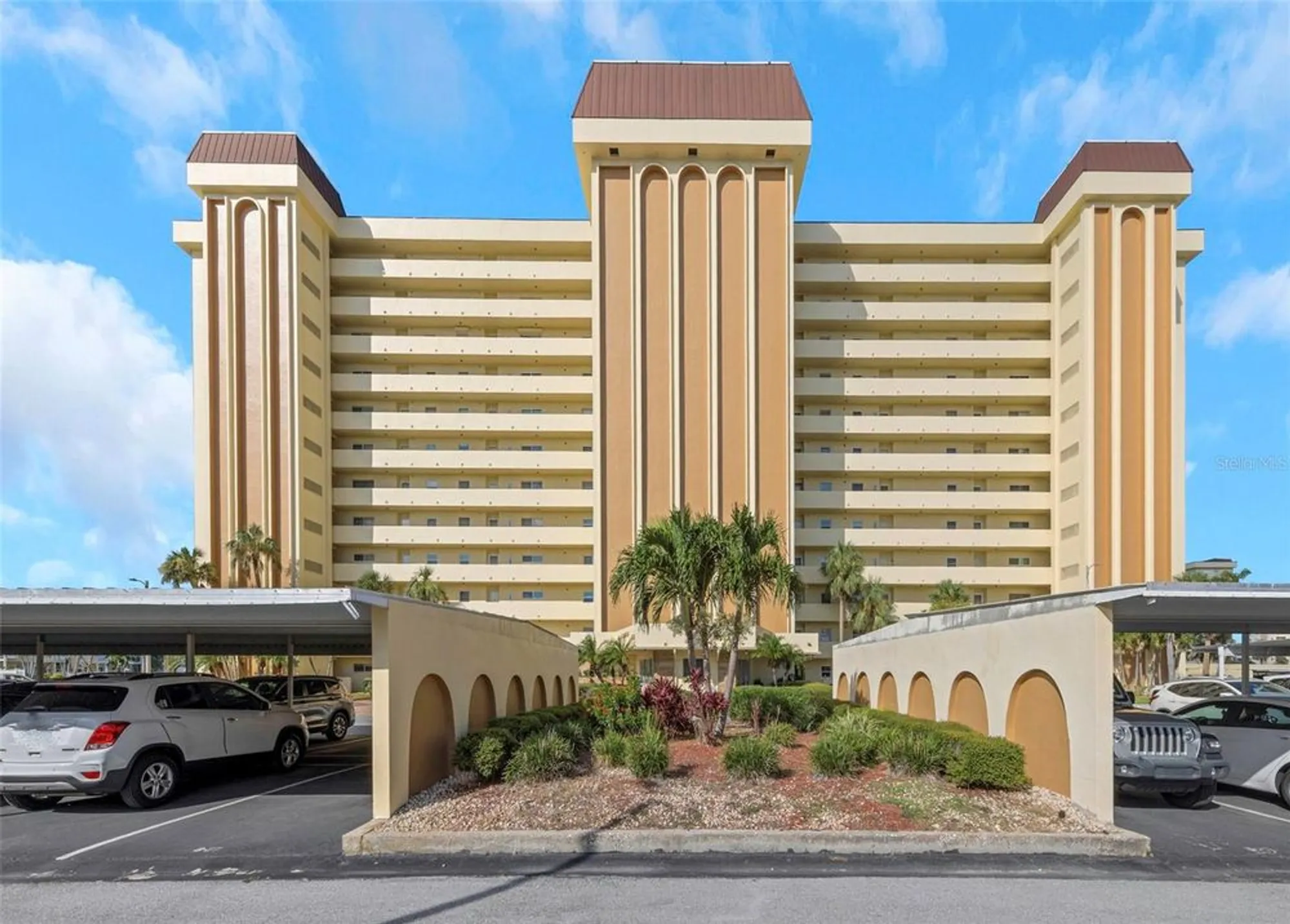 Property Slideshow image 74 of 95 | 4550 cove cir apt 207, St Petersburg, FL, 33708