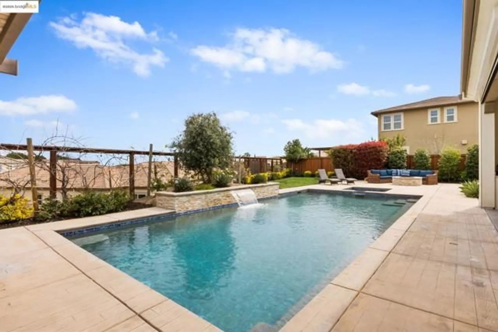 Property Slideshow image 39 of 54 | 1890 late harvest ct, Brentwood, CA, 94513