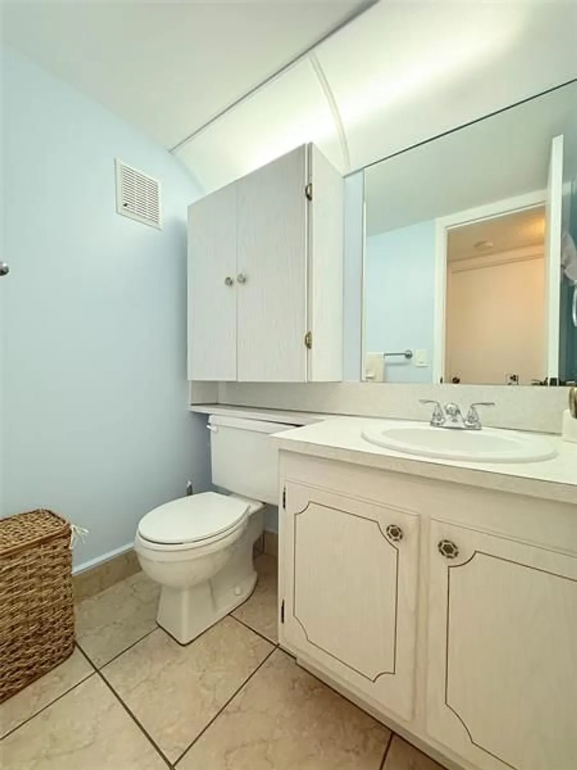 Property Slideshow image 25 of 45 | 15 markham a # 15, Deerfield Beach, FL, 33442