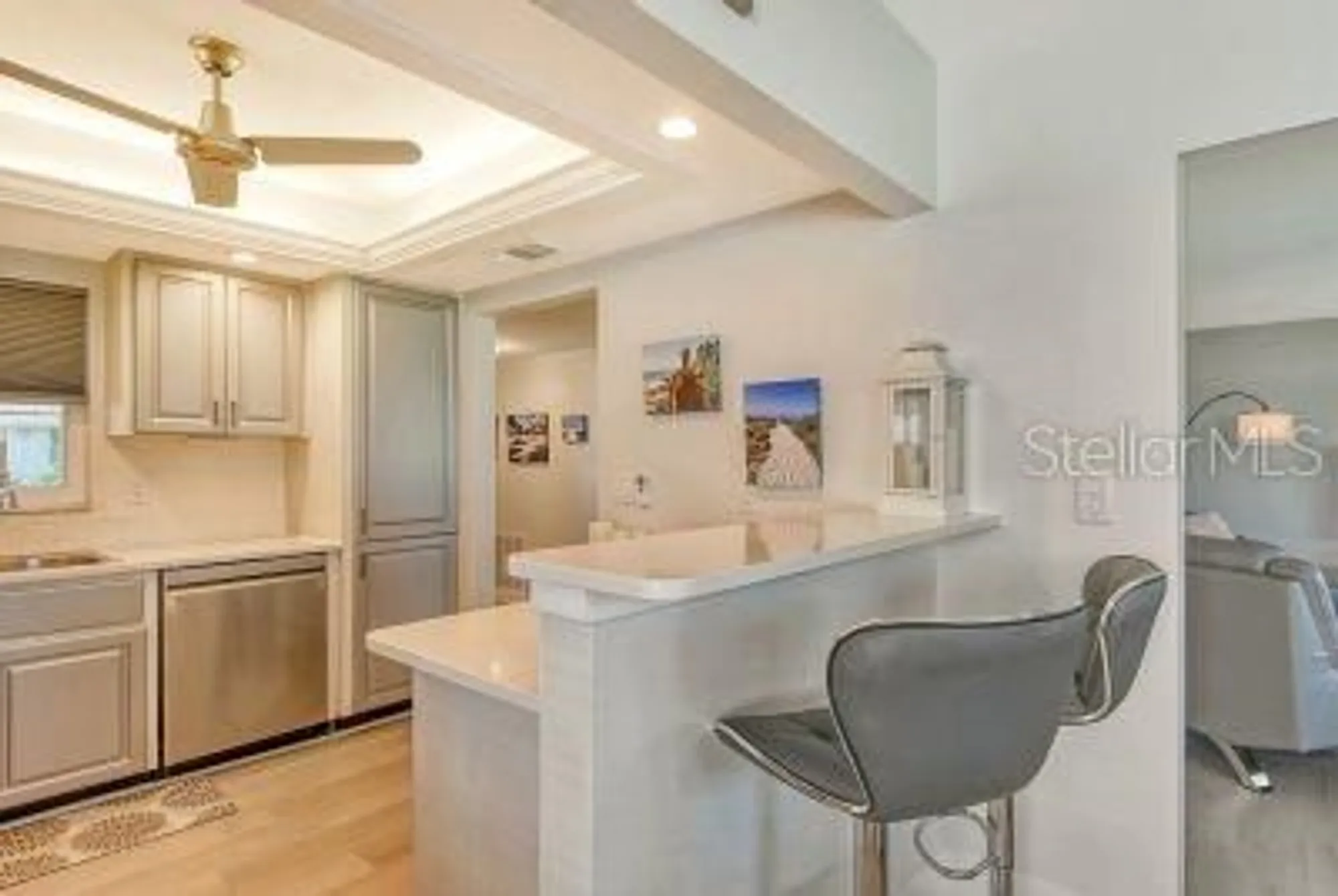 Property Slideshow image 17 of 37 | 2607 riverbluff pkwy # v145, Sarasota, FL, 34231