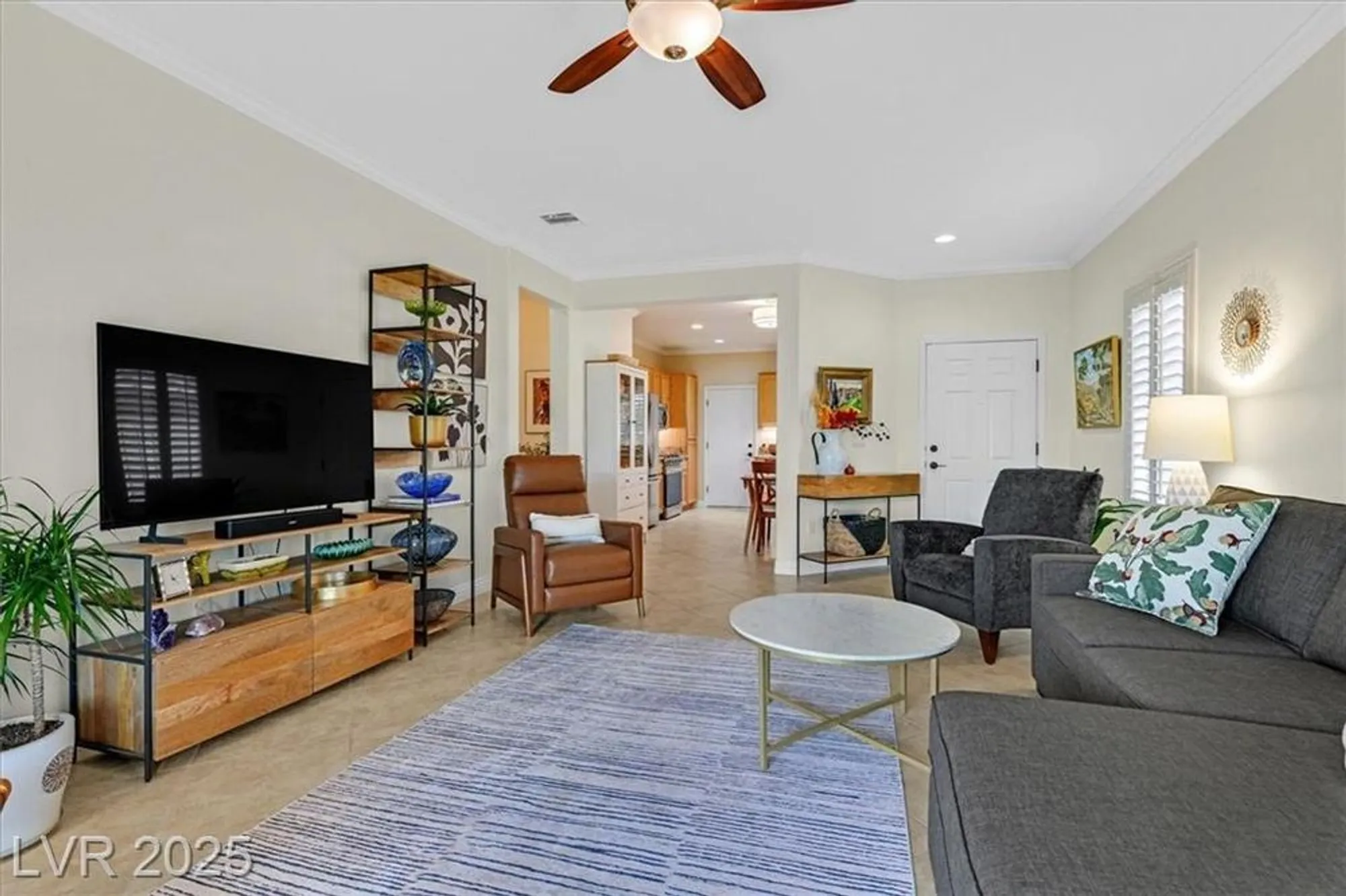 Property Slideshow image 6 of 36 | 1388 couperin dr, Henderson, NV, 89052