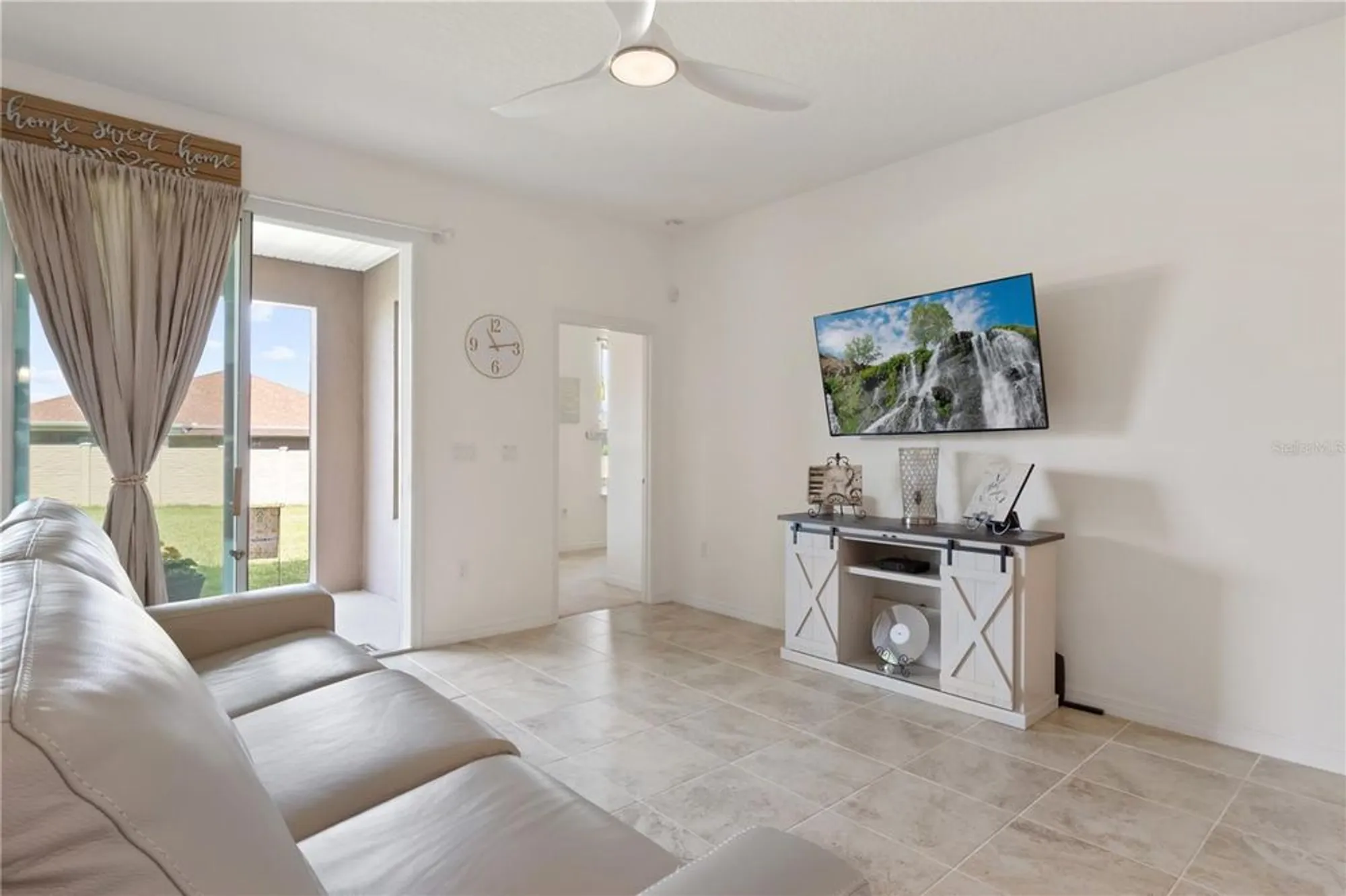 Property Slideshow image 16 of 61 | 125 silver maple rd, Groveland, FL, 34736