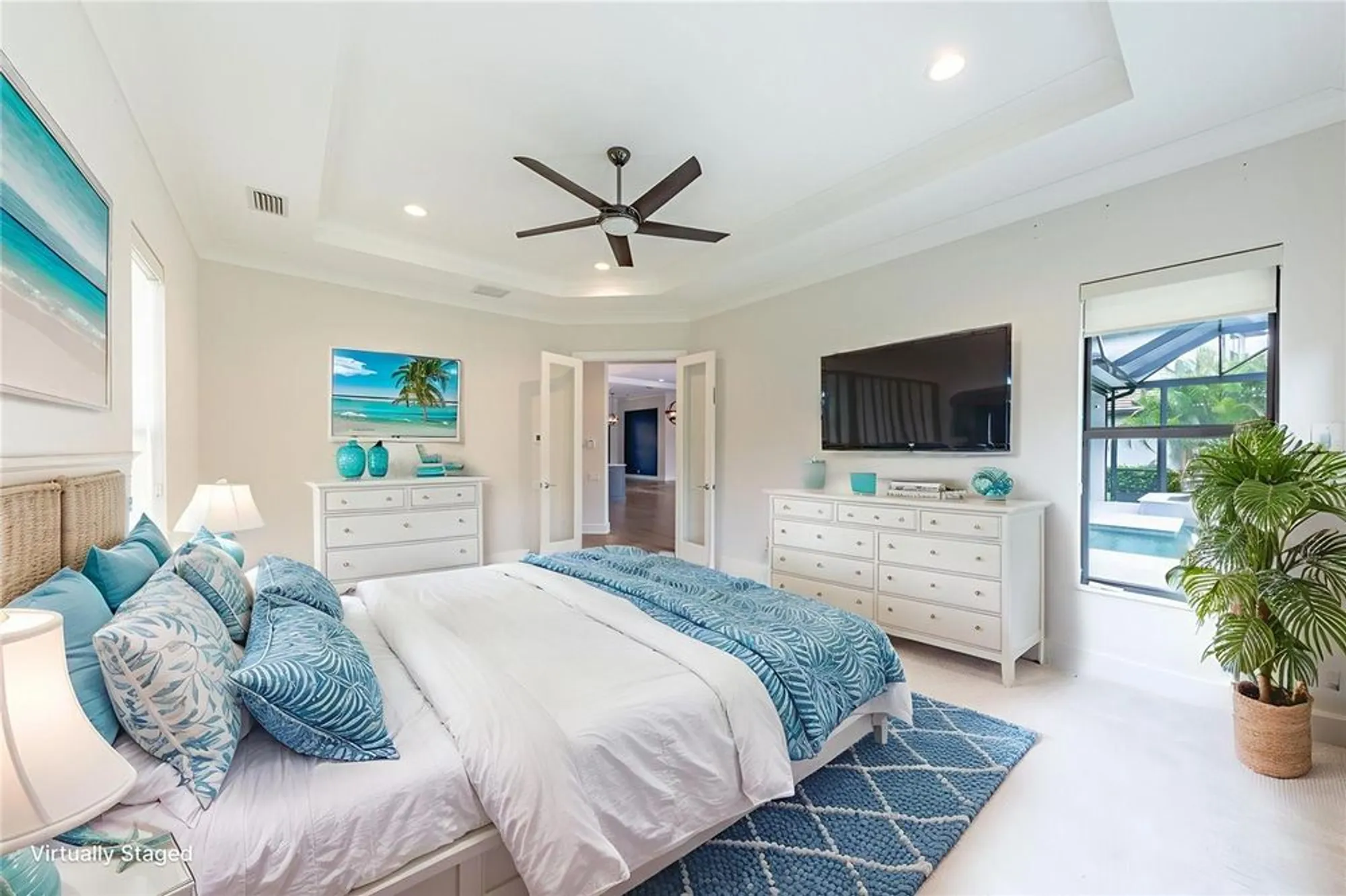 Property Slideshow image 34 of 63 | 5408 greenbrook dr, Sarasota, FL, 34238