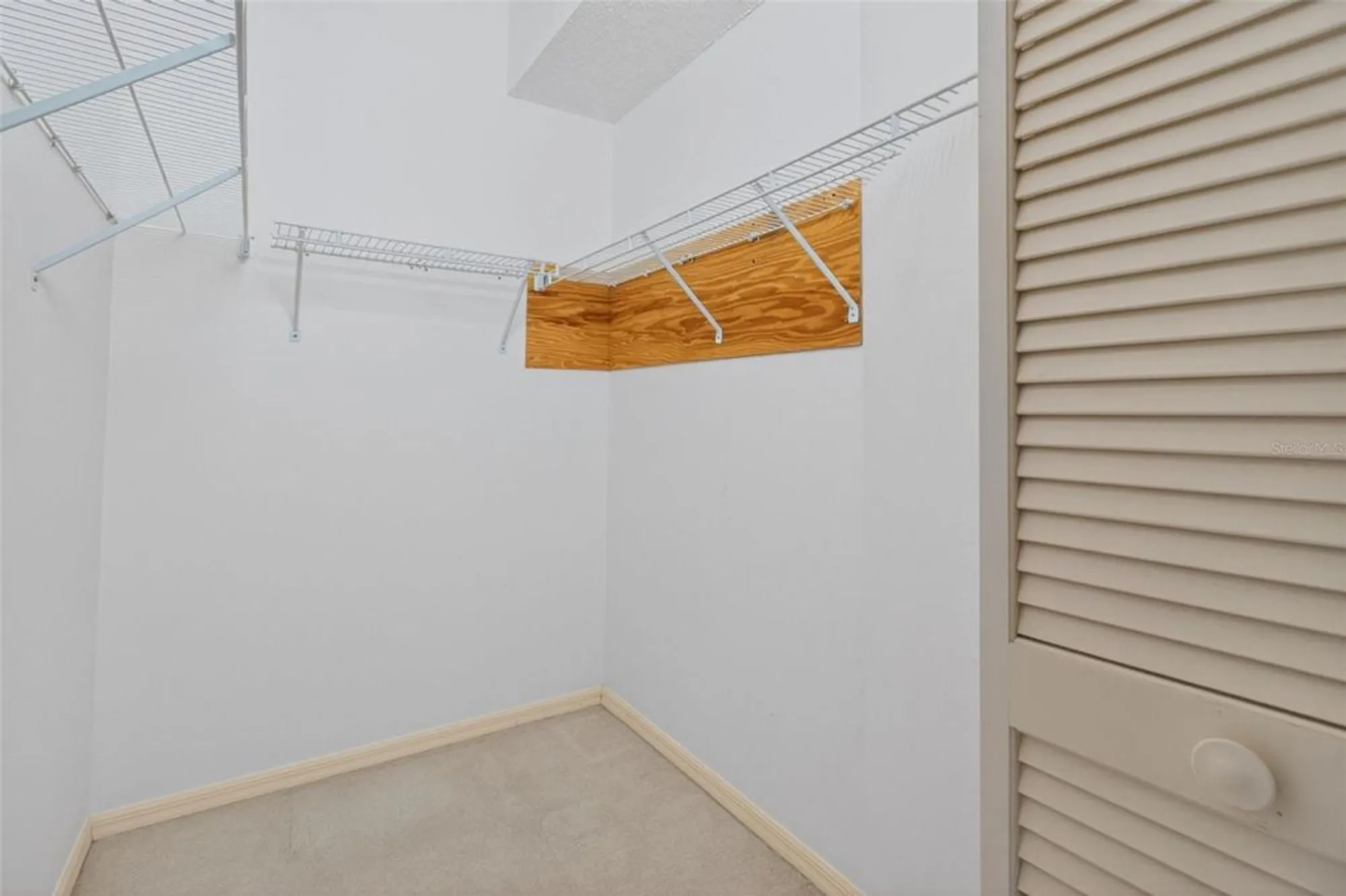 Property Slideshow image 9 of 63 | 3540 cayman ct, Palm Harbor, FL, 34684