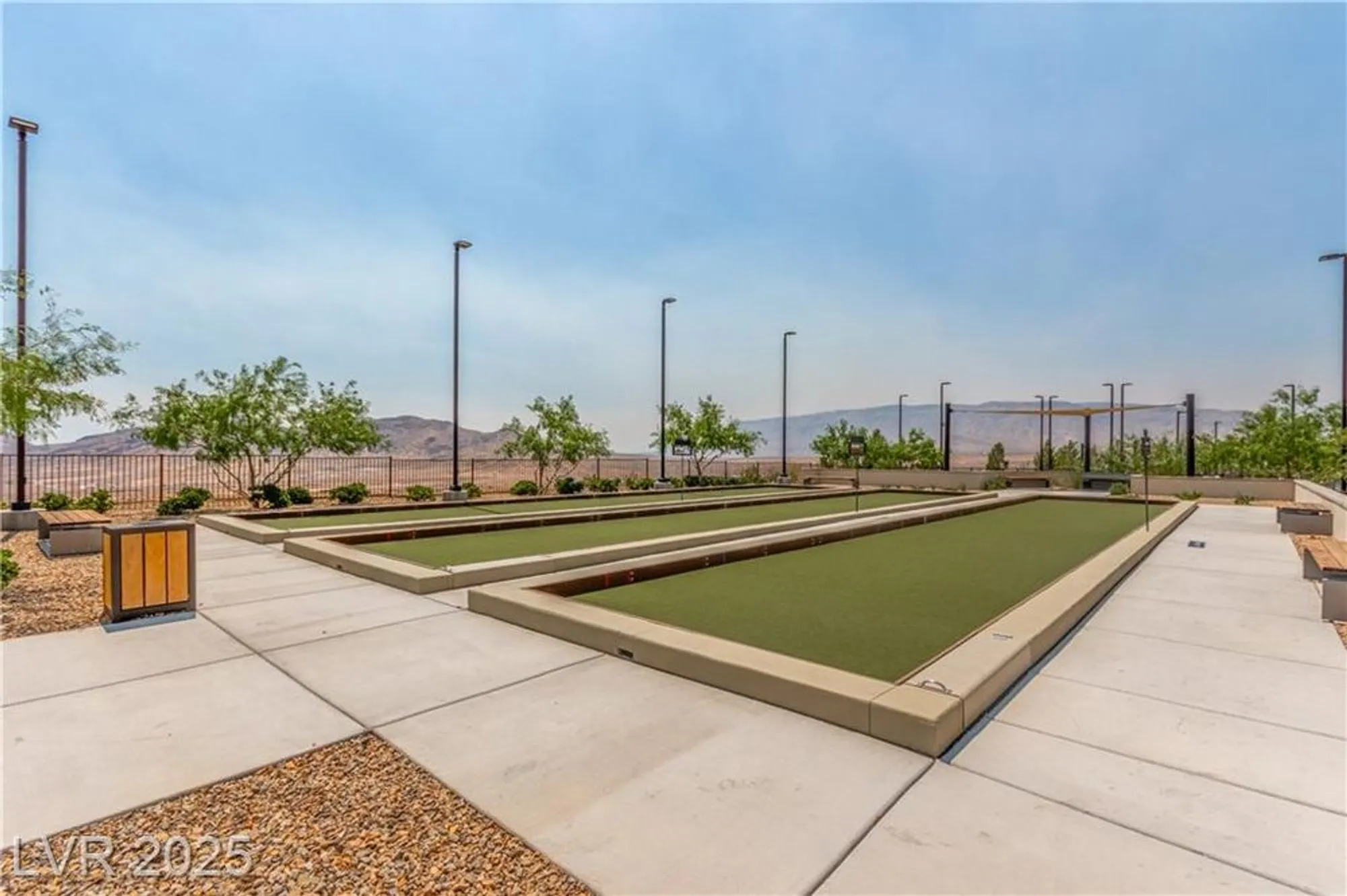 Property Slideshow image 36 of 43 | 905 belleforte ln, Las Vegas, NV, 89138