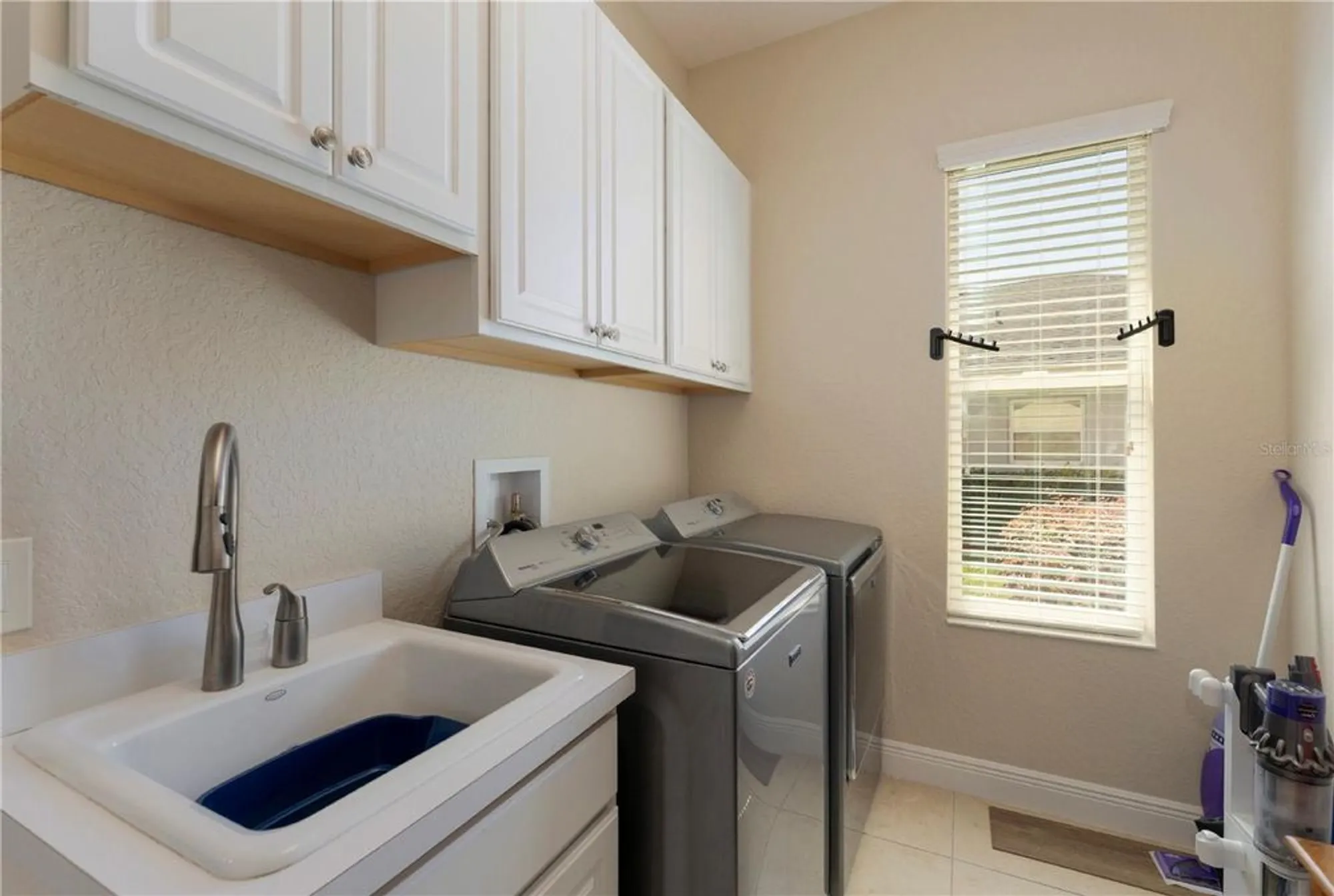 Property Slideshow image 17 of 23 | 5007 belted kingfisher dr, Oxford, FL, 34484