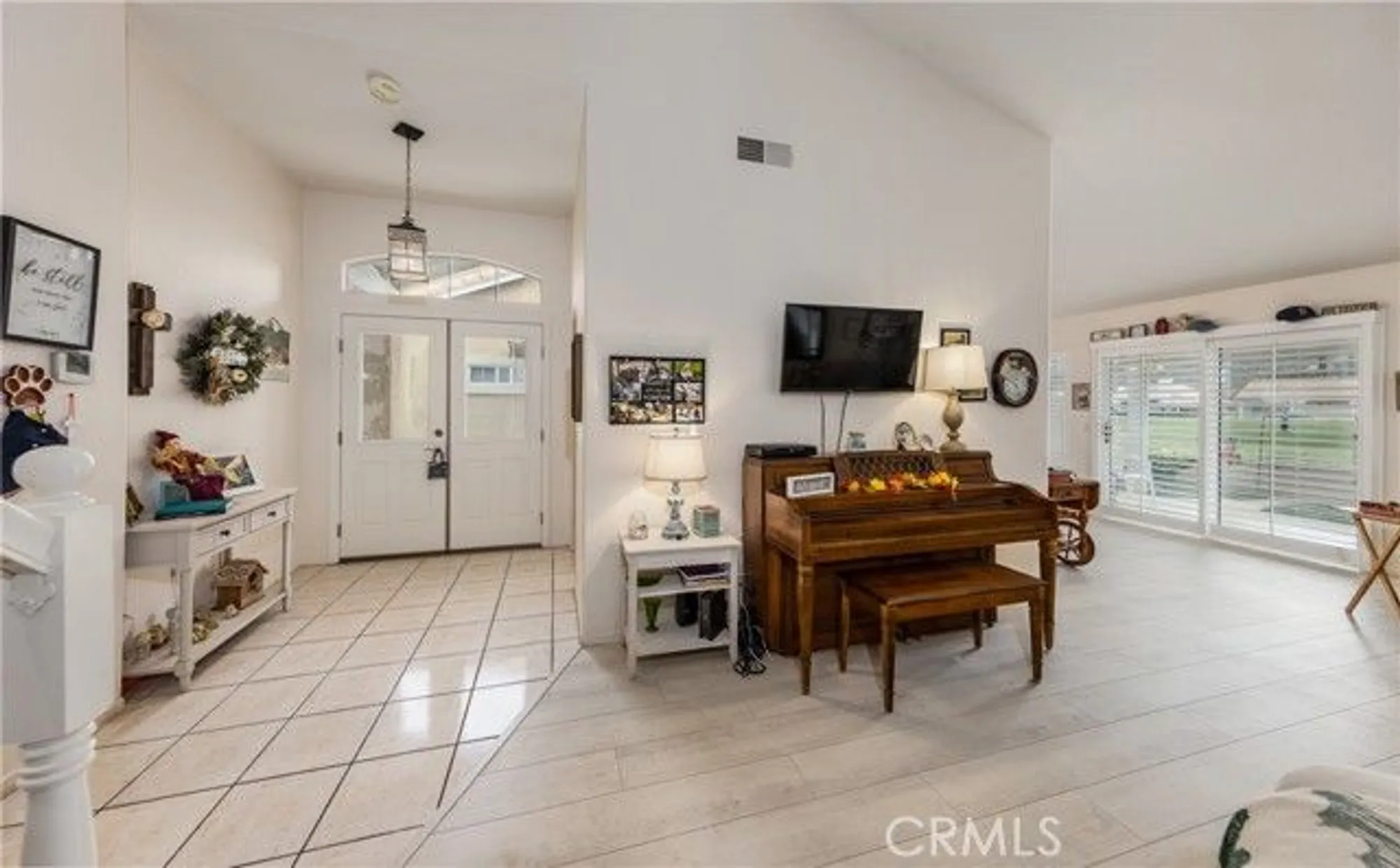 Property Slideshow image 5 of 40 | 5406 trevino way, Banning, CA, 92220