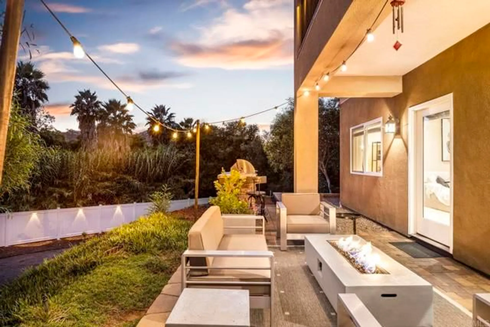 Property Slideshow image 4 of 71 | 27636 mountain meadow rd, Escondido, CA, 92026